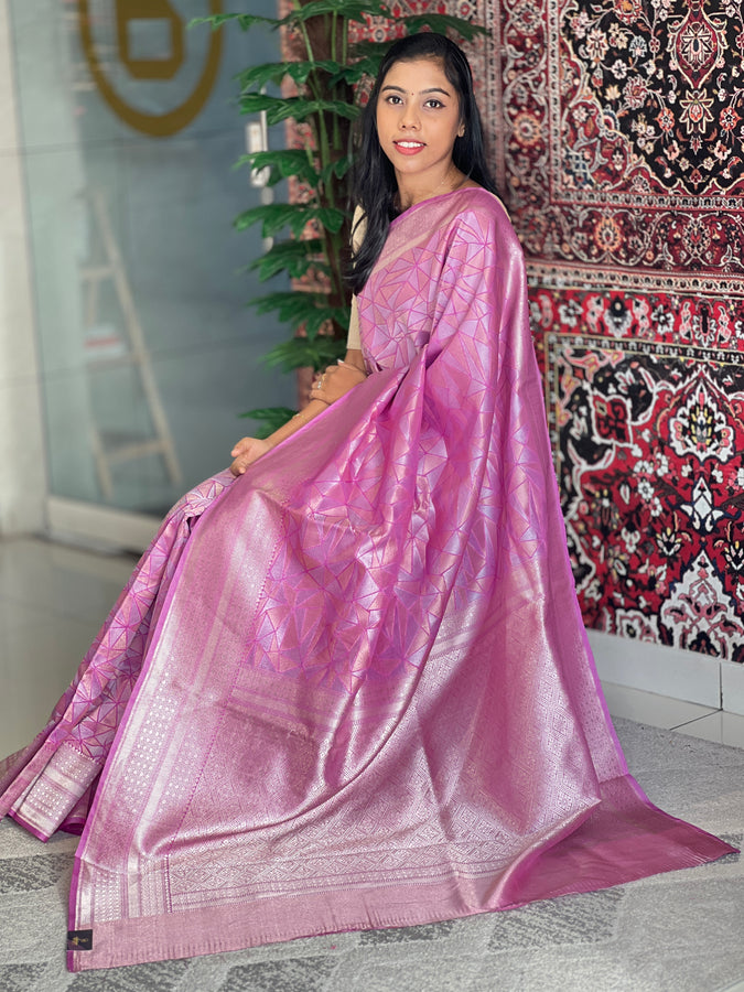 Banarasi Woven Geometric Patterned Semi Silk Saree | NN297