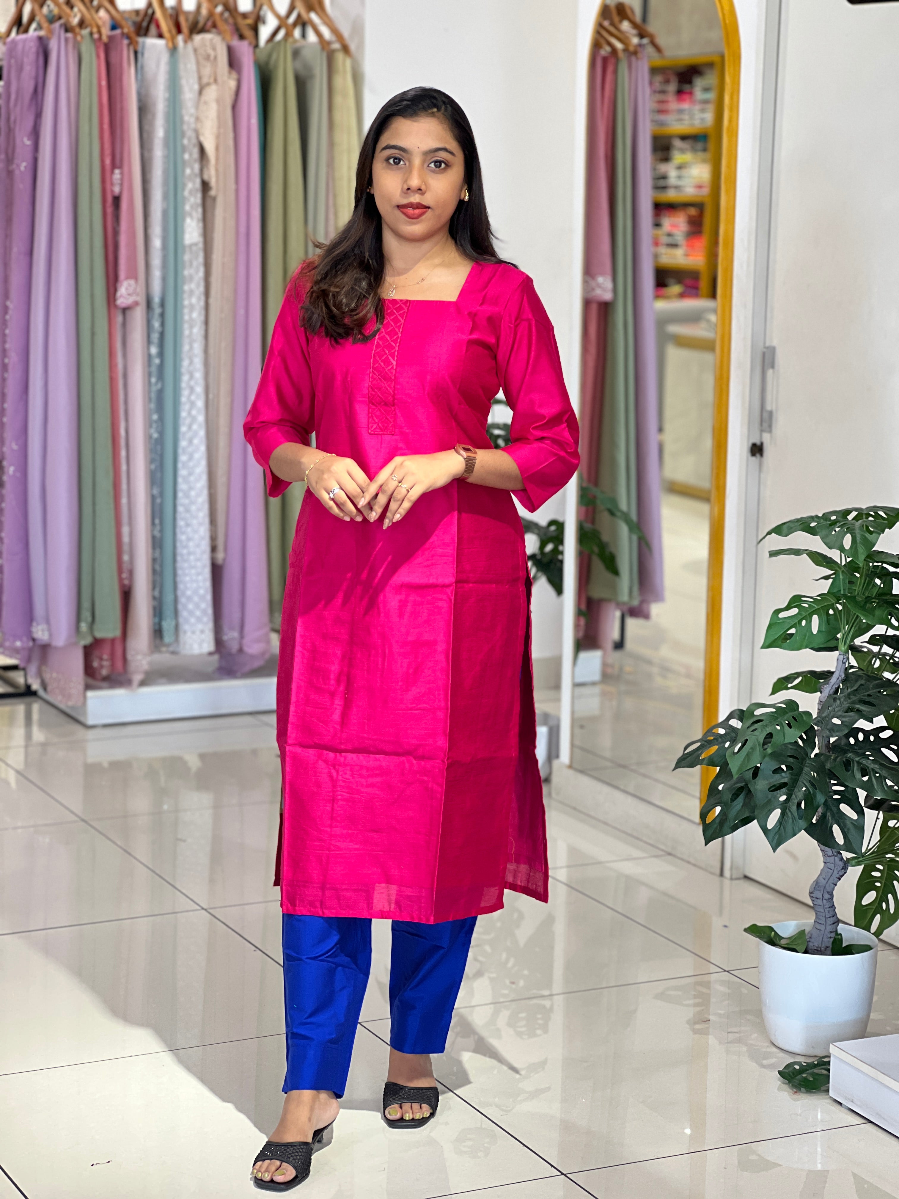 Machine Embroidery PV Kurta Set | IHP139
