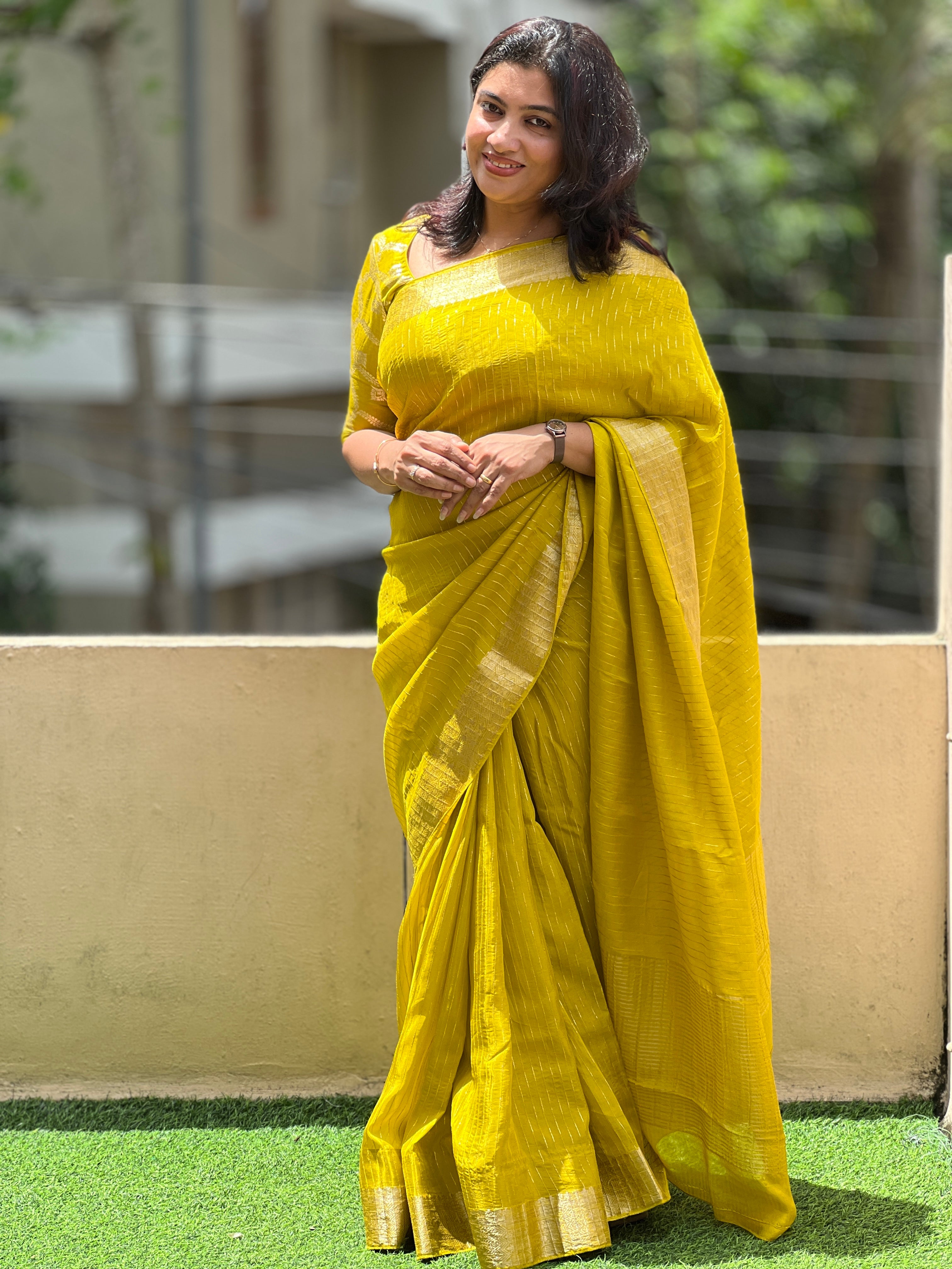 Banarasi Weaving Pattern Semi Silk Saree | AGS101