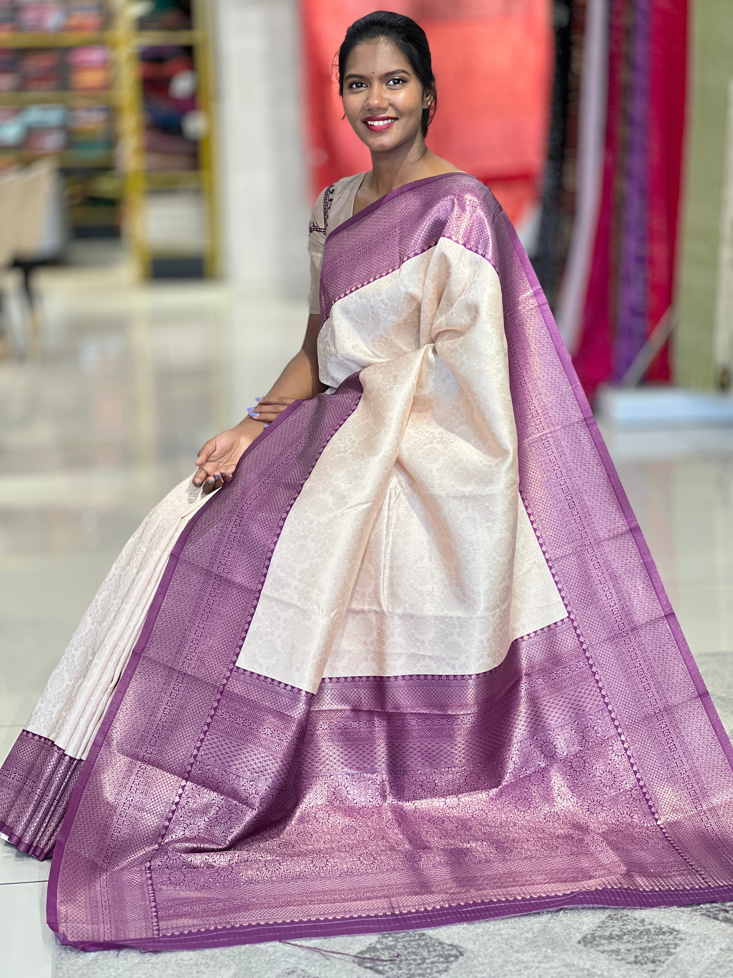 Zari Woven Floral Patterned Semi Silk Saree | KAC101