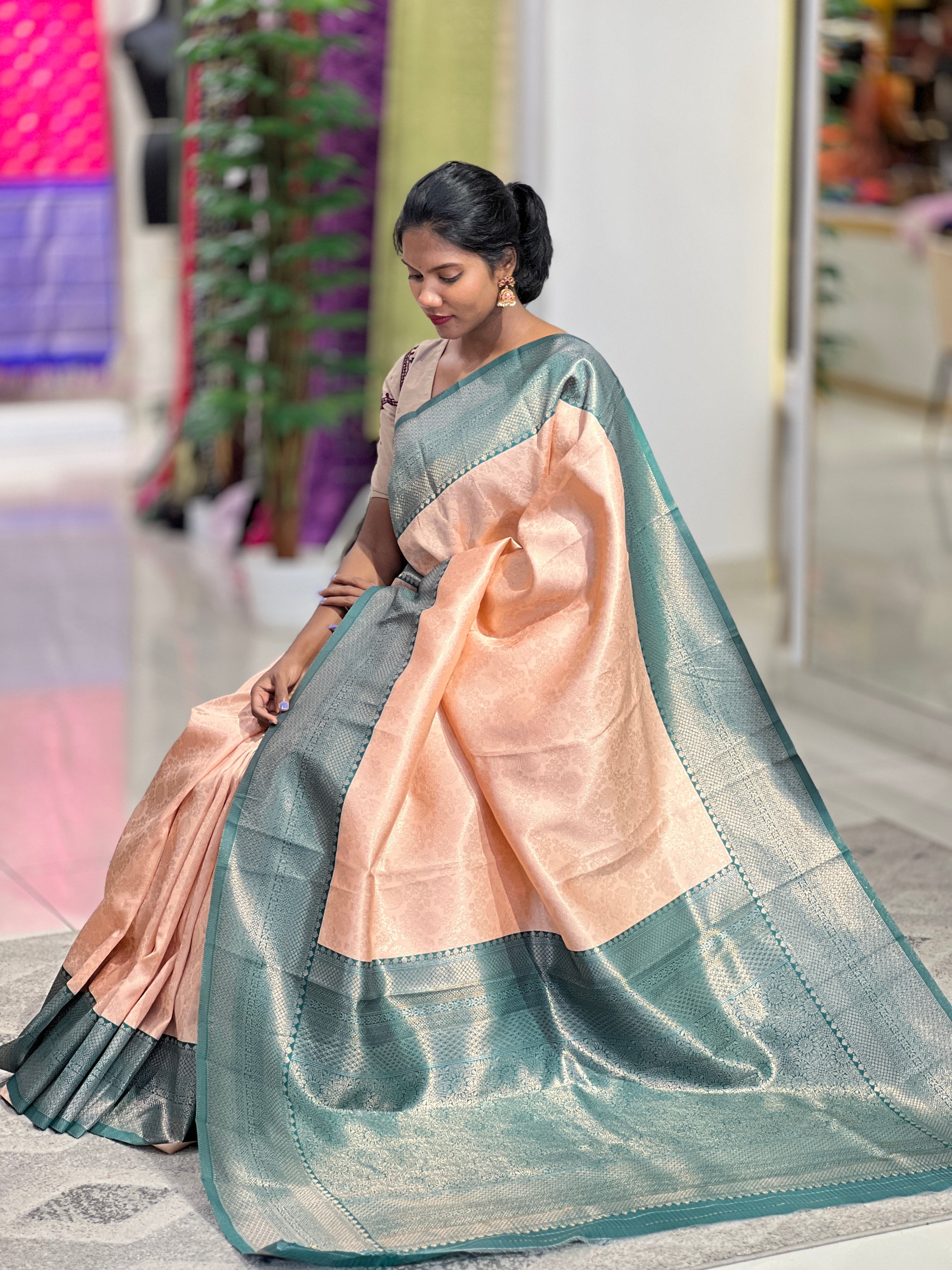 Zari Woven Floral Patterned Semi Silk Saree | KAC103