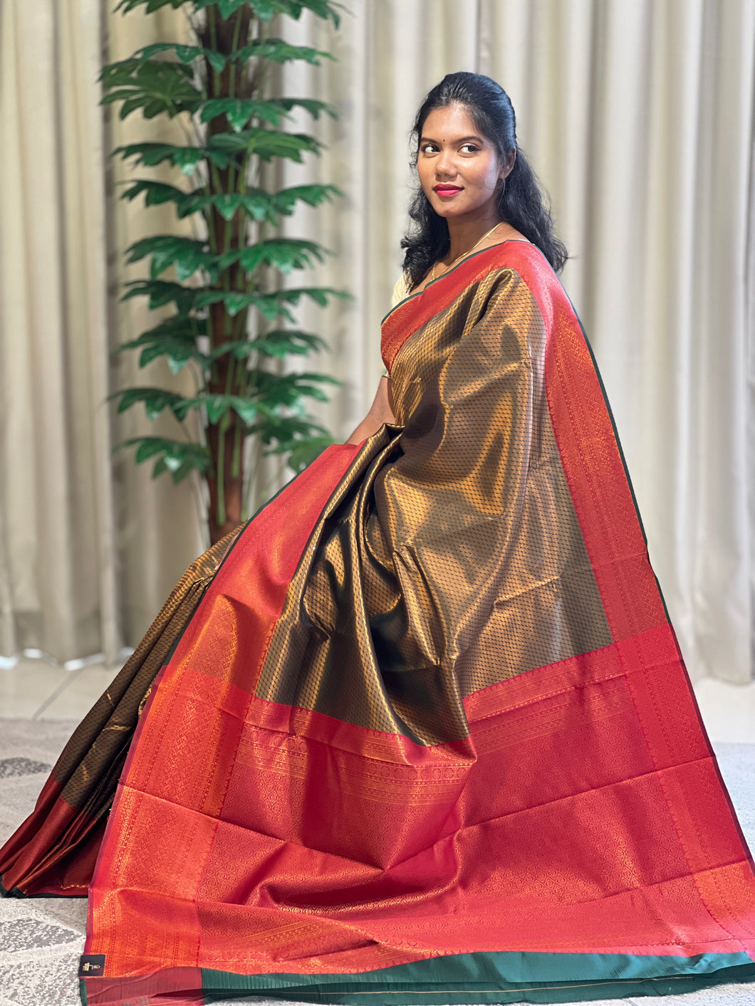 Traditional Zari Woven Brocade Patterned Semi Silk Saree | KAC150