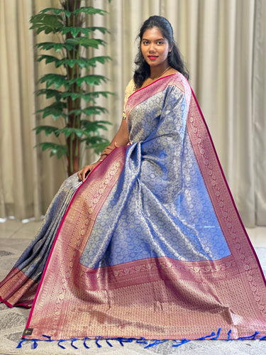 Zari Woven Floral Patterned Banarasi Silk Saree | KAC157