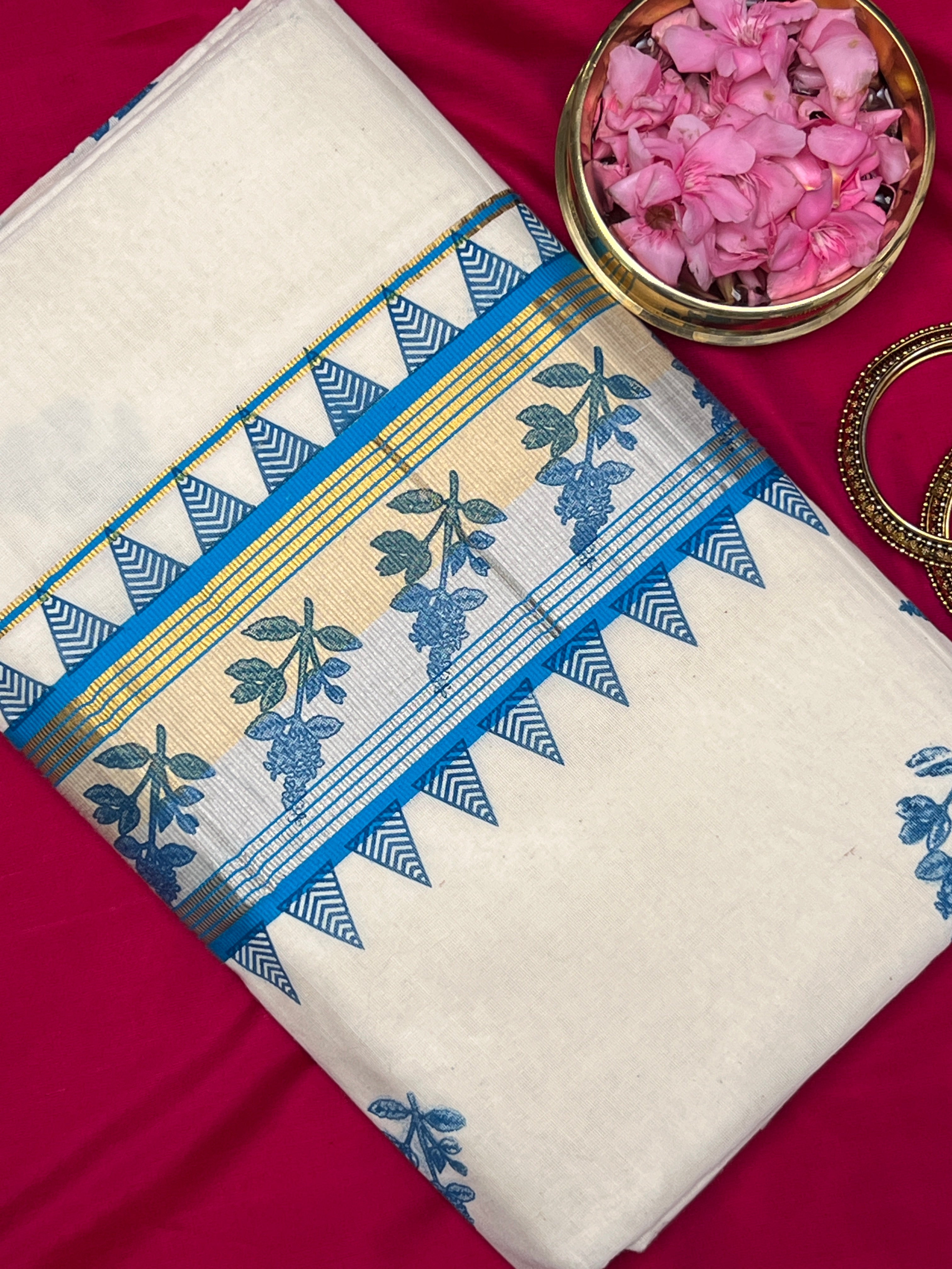 Floral Design Weaved Border Kerala Cotton Saree | KL188