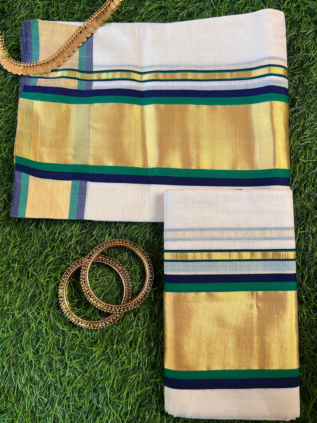 Golden Zari Border Pattern Balaramapuram Handloom Set Mundu ( Without Blouse) | KL237