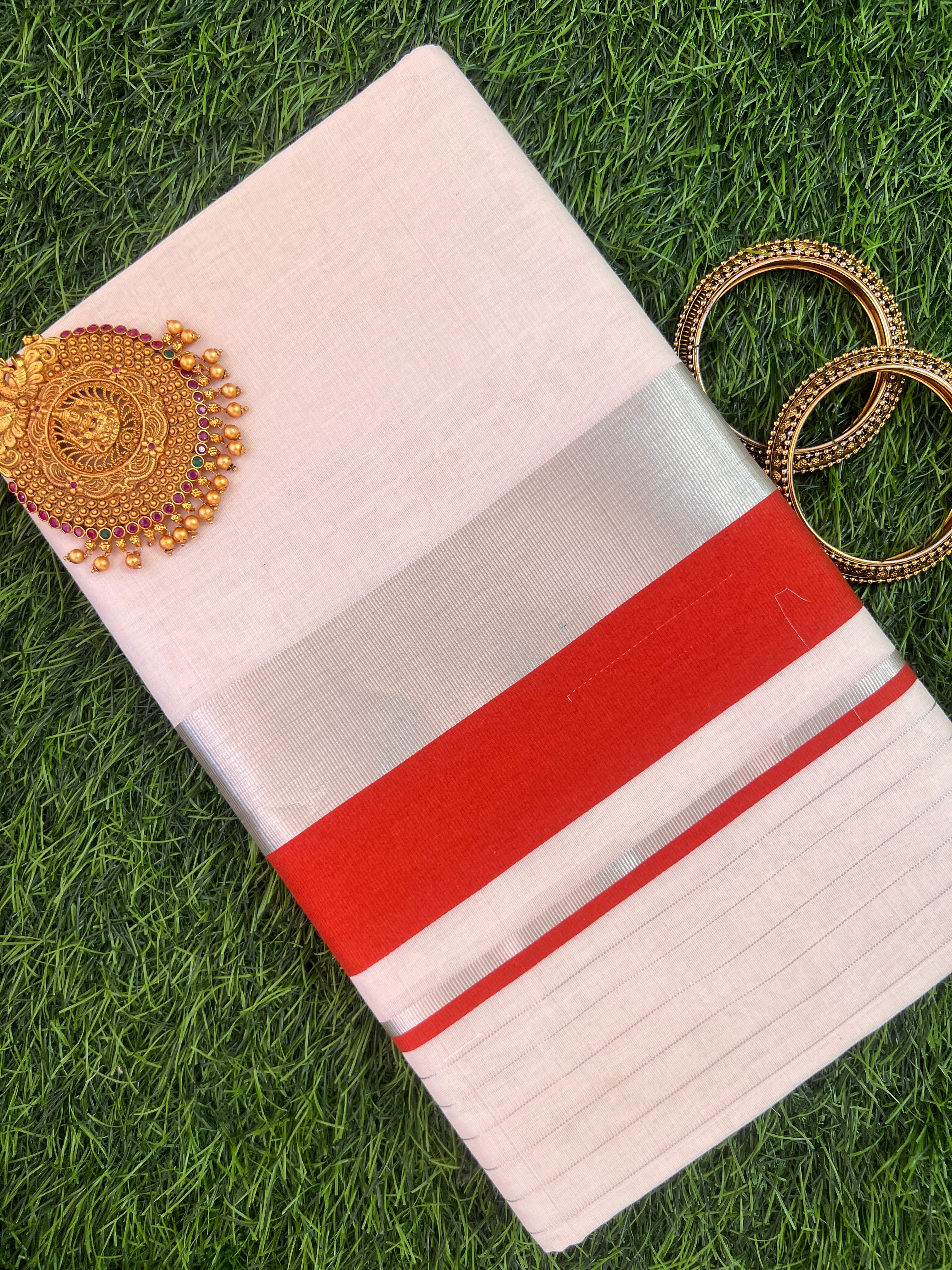 Kerala Cotton  Silver Zari Border Balaramapuram Saree | KL279