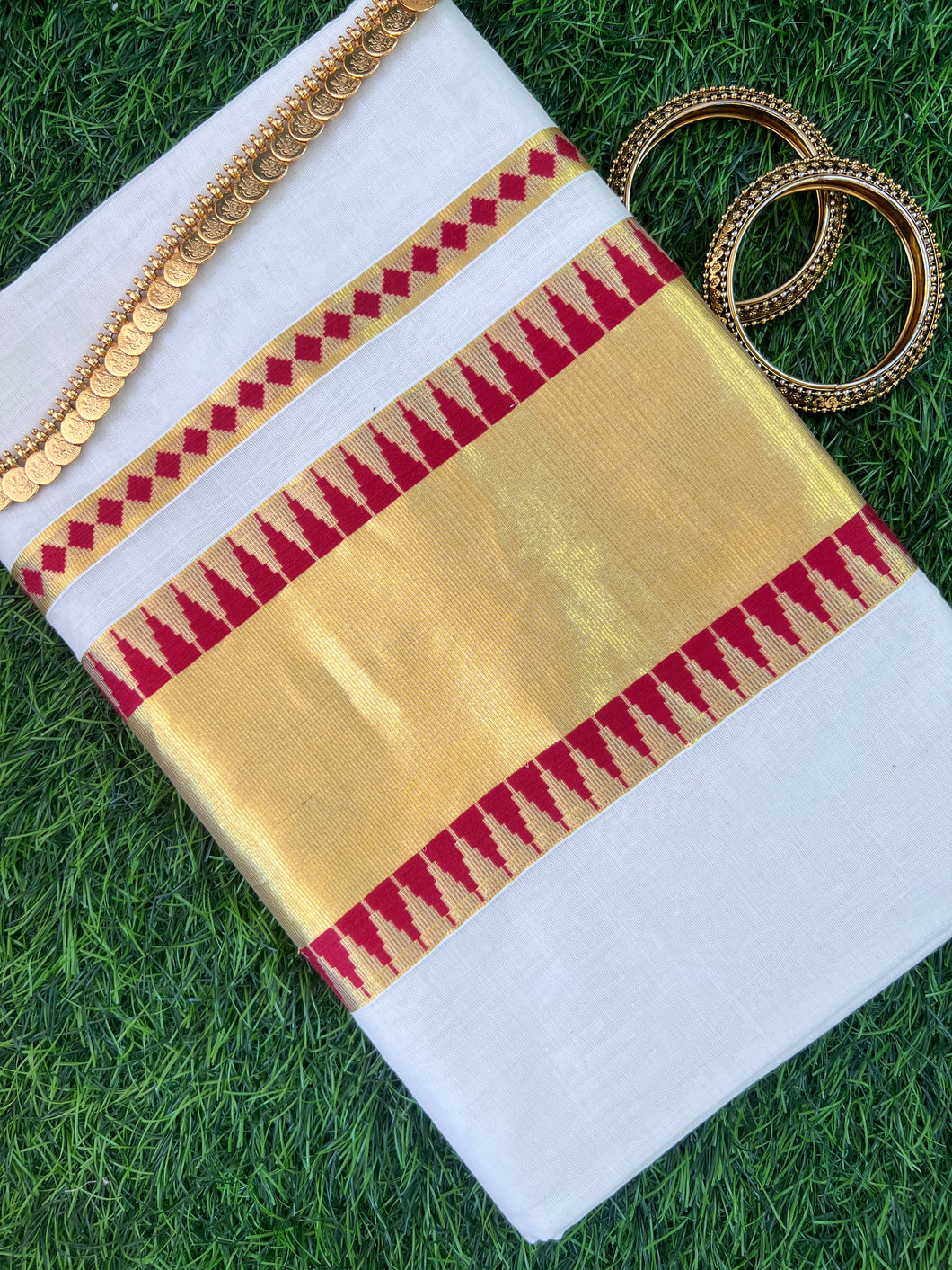 Jacquard Weaving Pattern Kerala Cotton Balaramapuram Saree | KL294