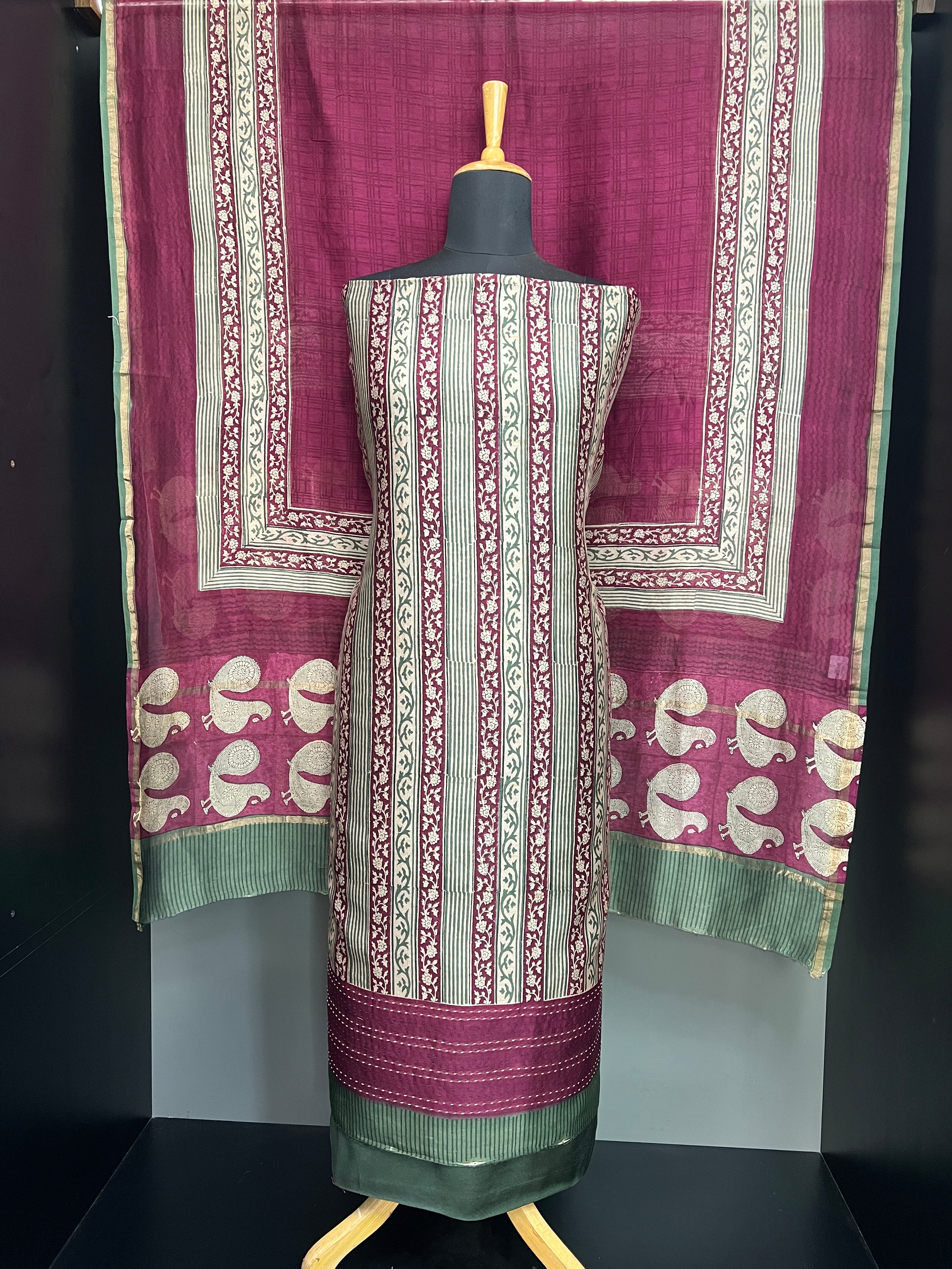 Print With Kantha Detailed Chanderi Salwar Set | LV558