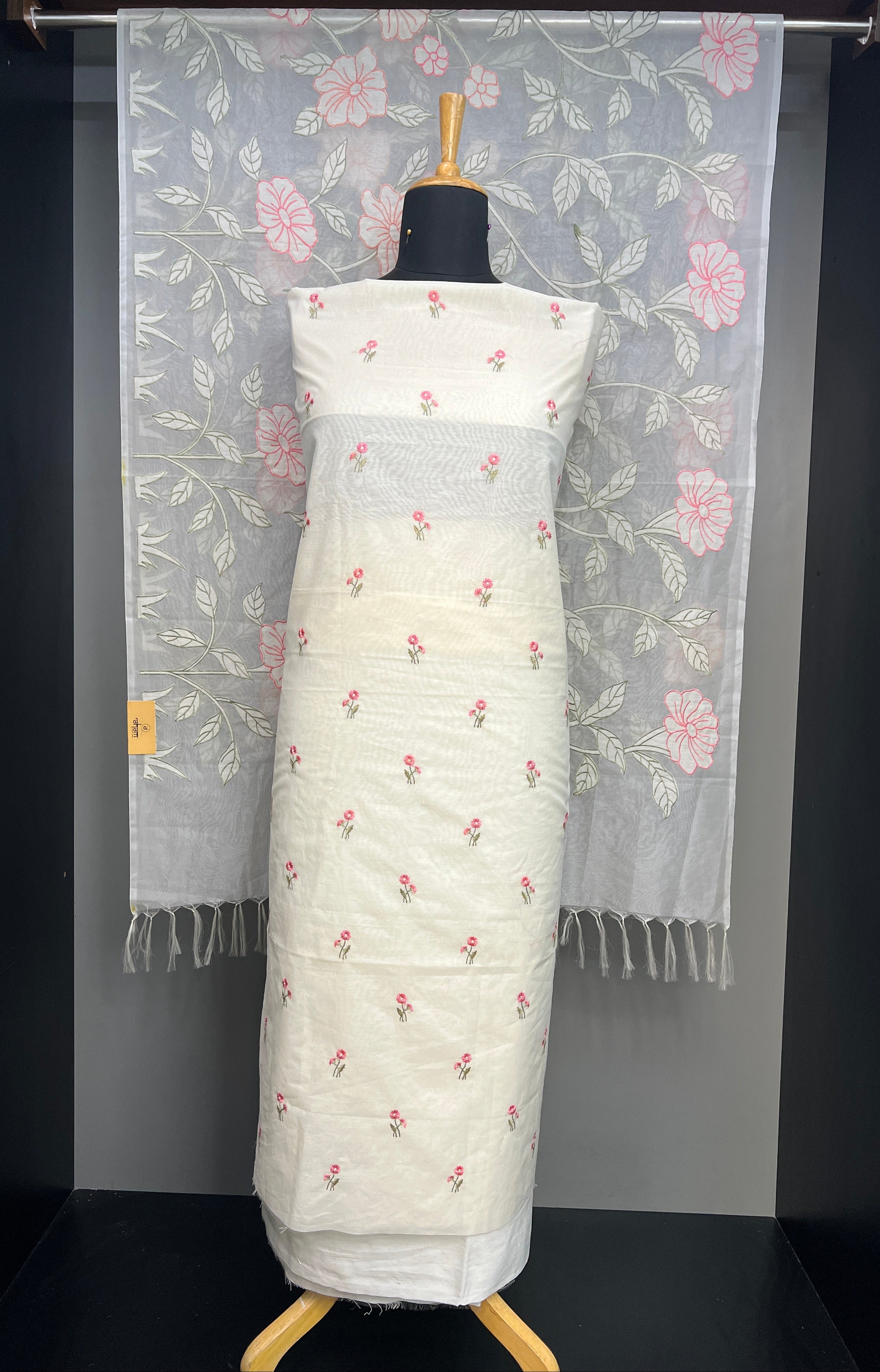 Floral Embroidery Detailed Chanderi Salwar Set | MM276