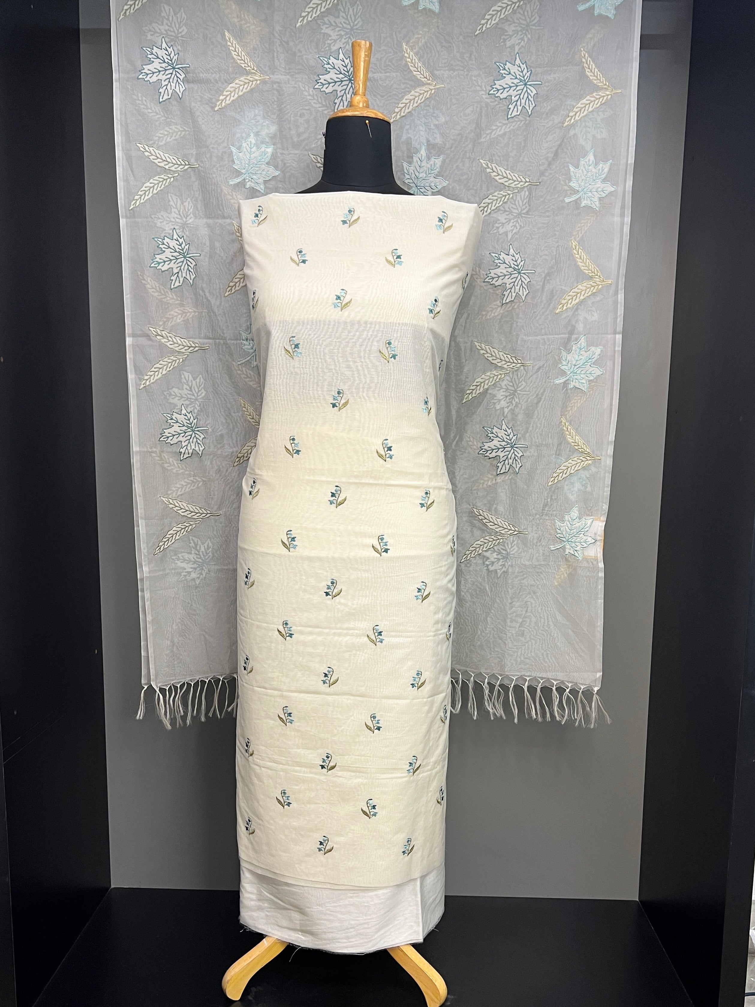 Floral Embroidery Detailed Chanderi Salwar Set | MM281