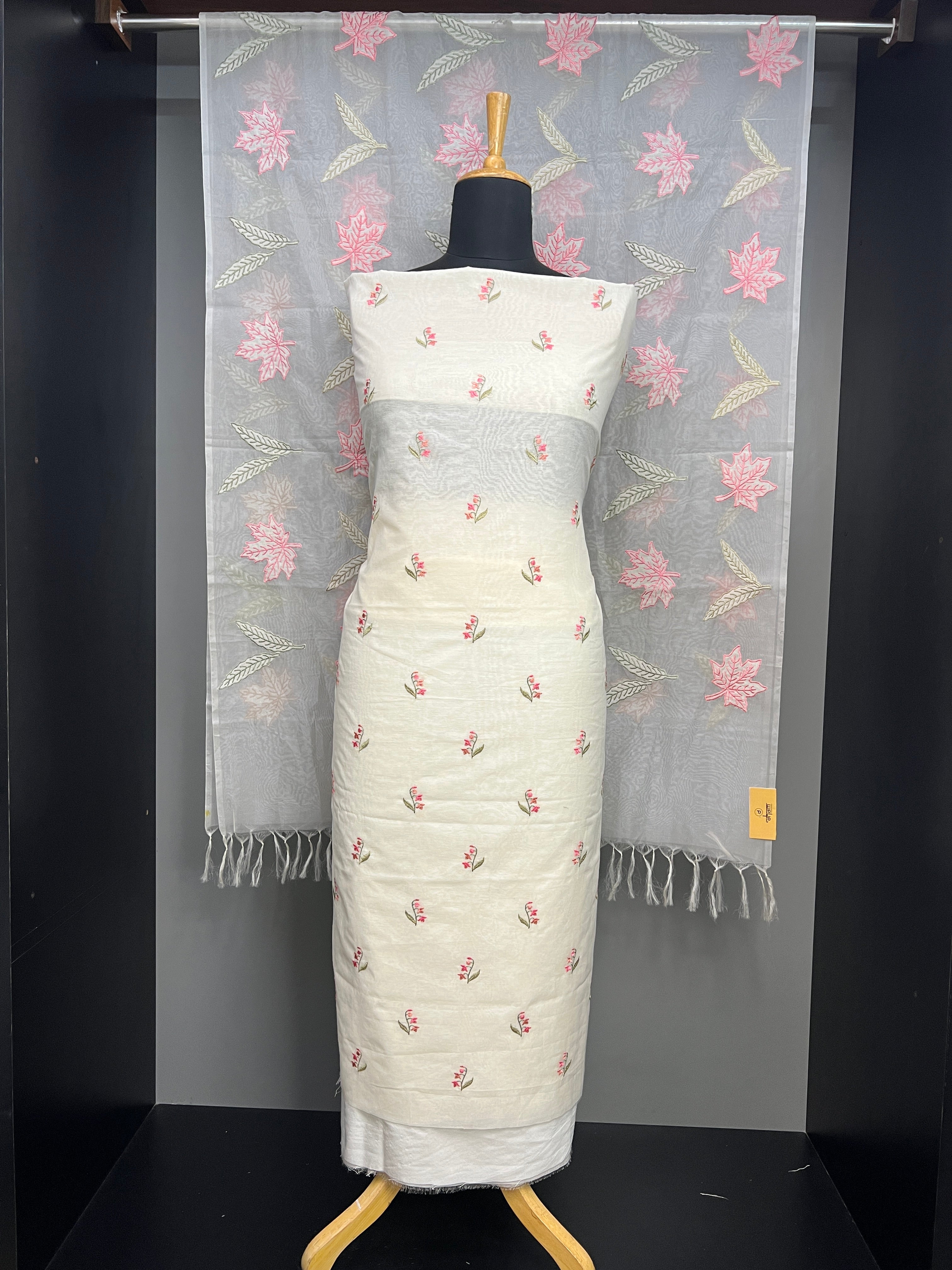 Floral Embroidery Detailed Chanderi Salwar Set | MM283