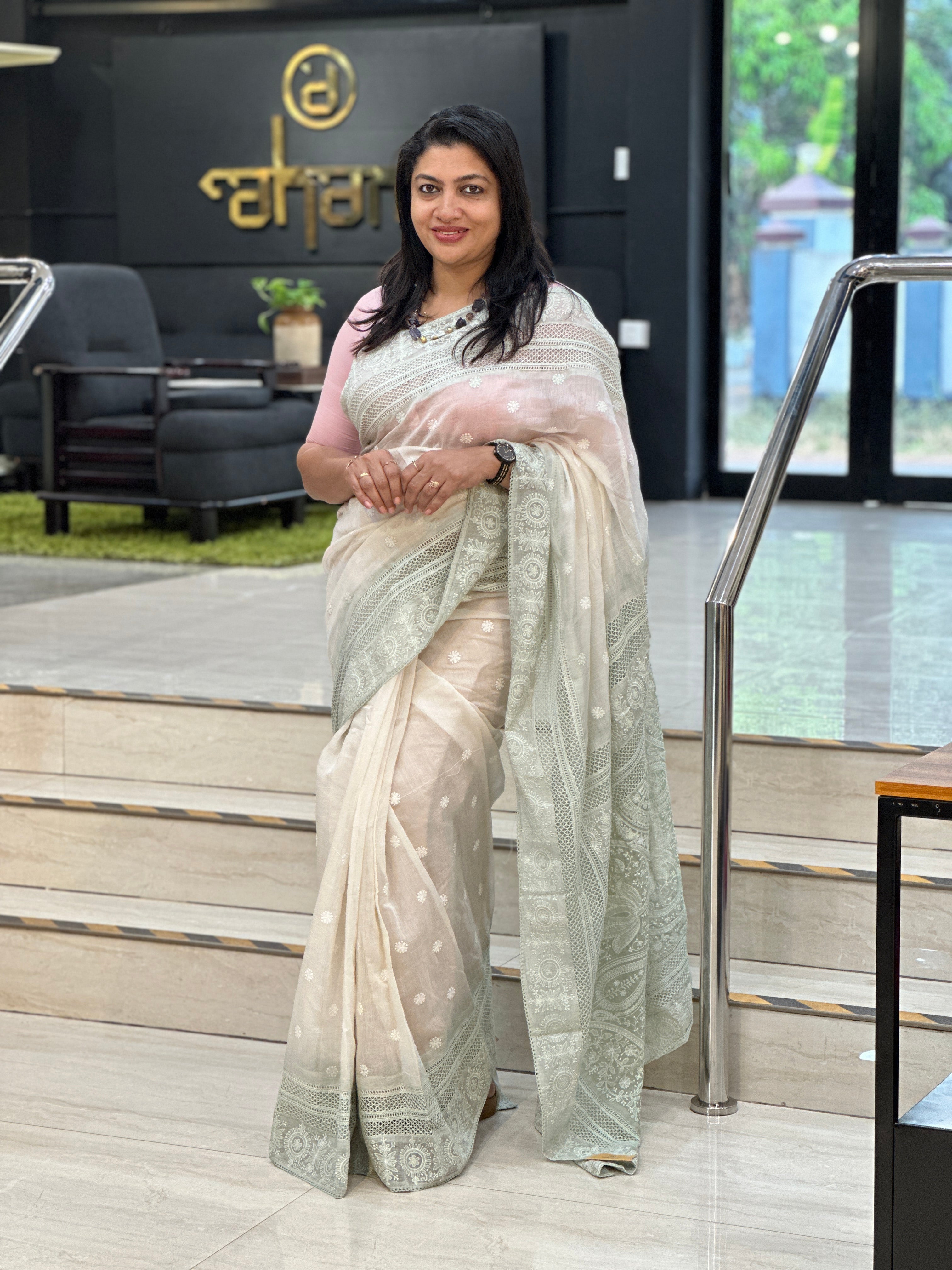 Lucknowi Inspired Embroidery Detailed Mul Chanderi Saree | MM431