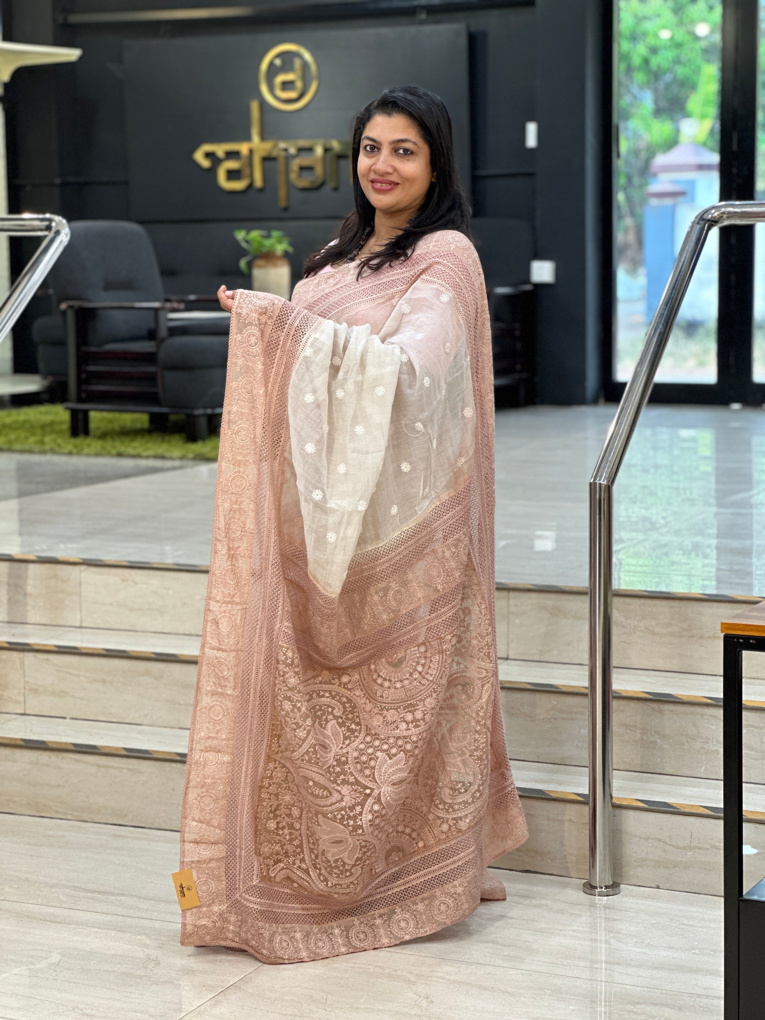 Lucknowi Inspired Embroidery Detailed Mul Chanderi Saree | MM437