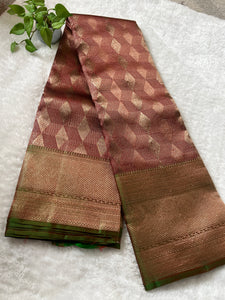 Geometric Patterned Kanchipuram Saree | OM163