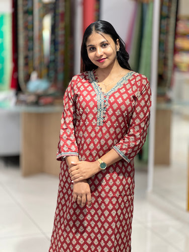 Block Print With Embroidery Highlighted Cotton Kurta Top & Bottom Set | OS470
