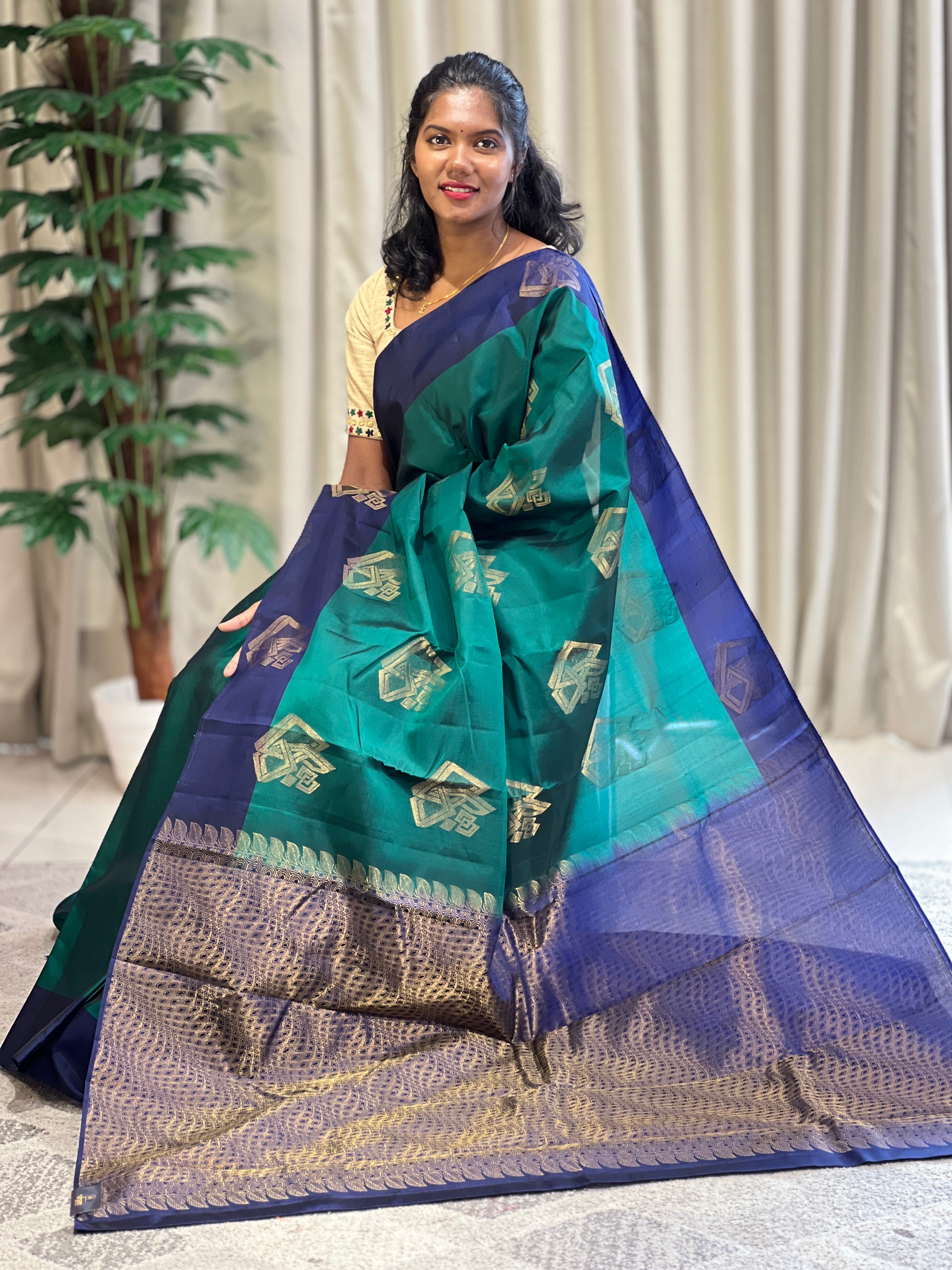 Traditional Zari Buta Weaved Soft Silk Saree | PS111