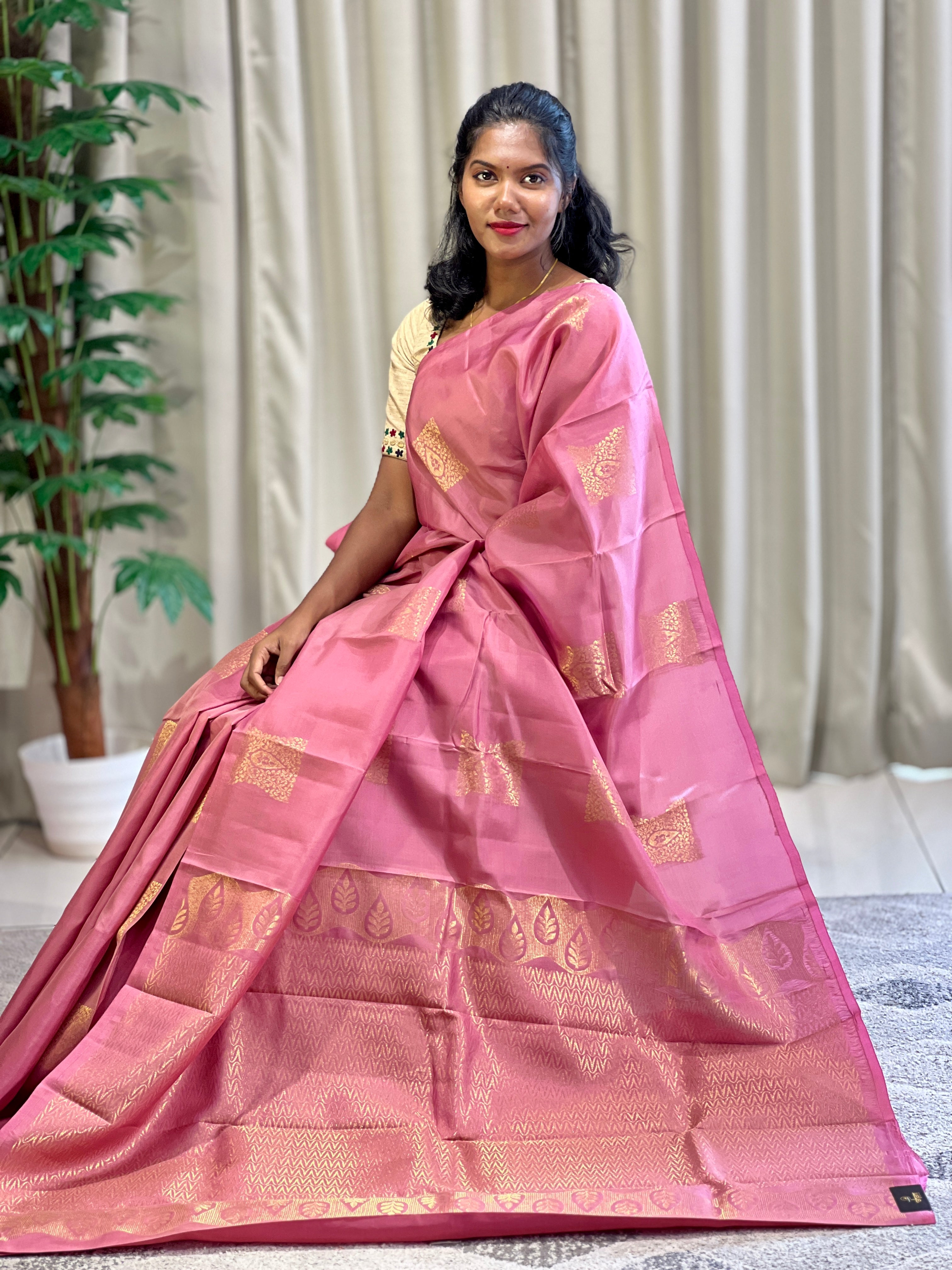 Zari Woven Traditional Buta Detailed Soft Silk Saree | PS118