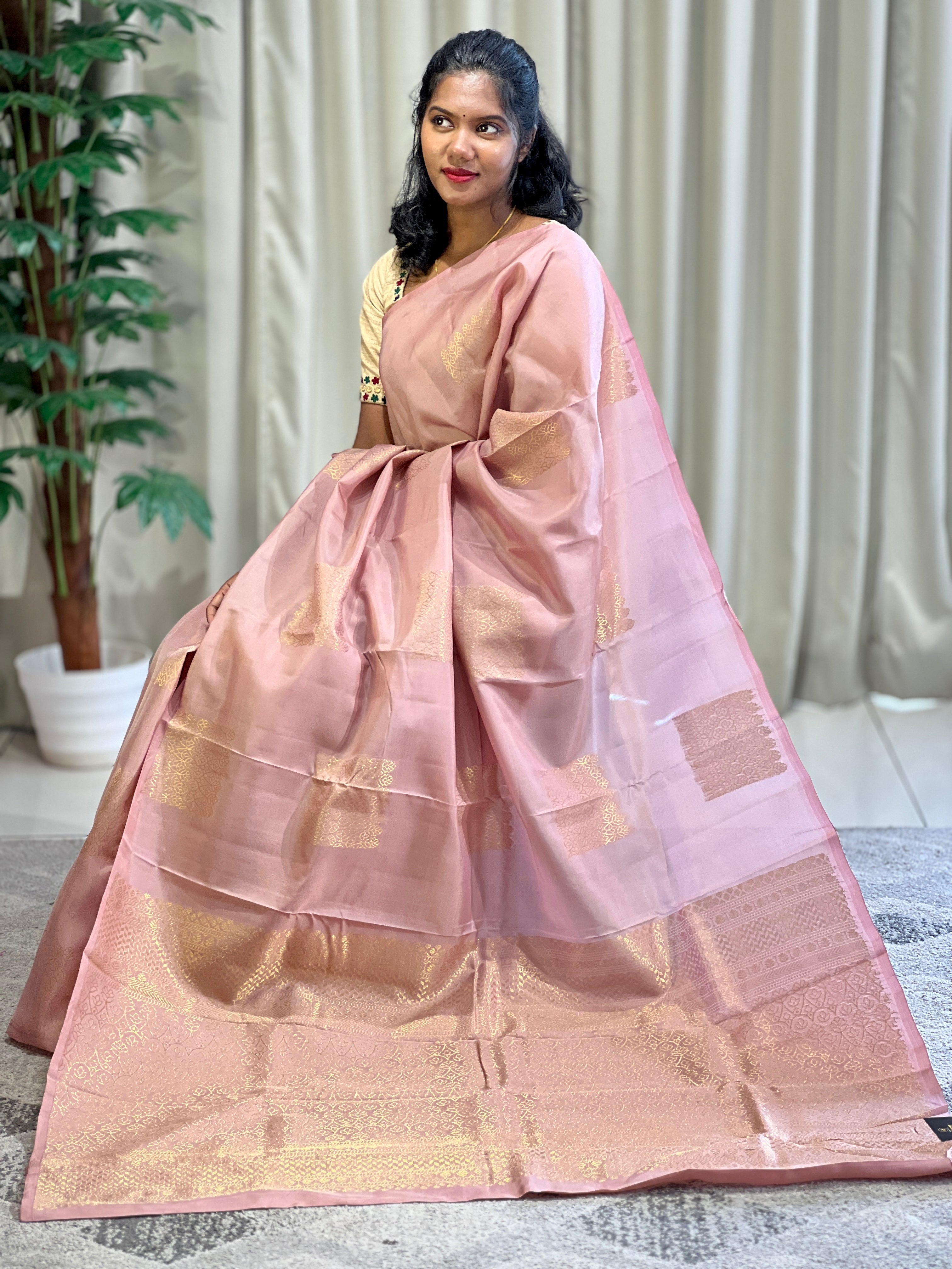 Zari Woven Traditional Buta Detailed Soft Silk Saree | PS122