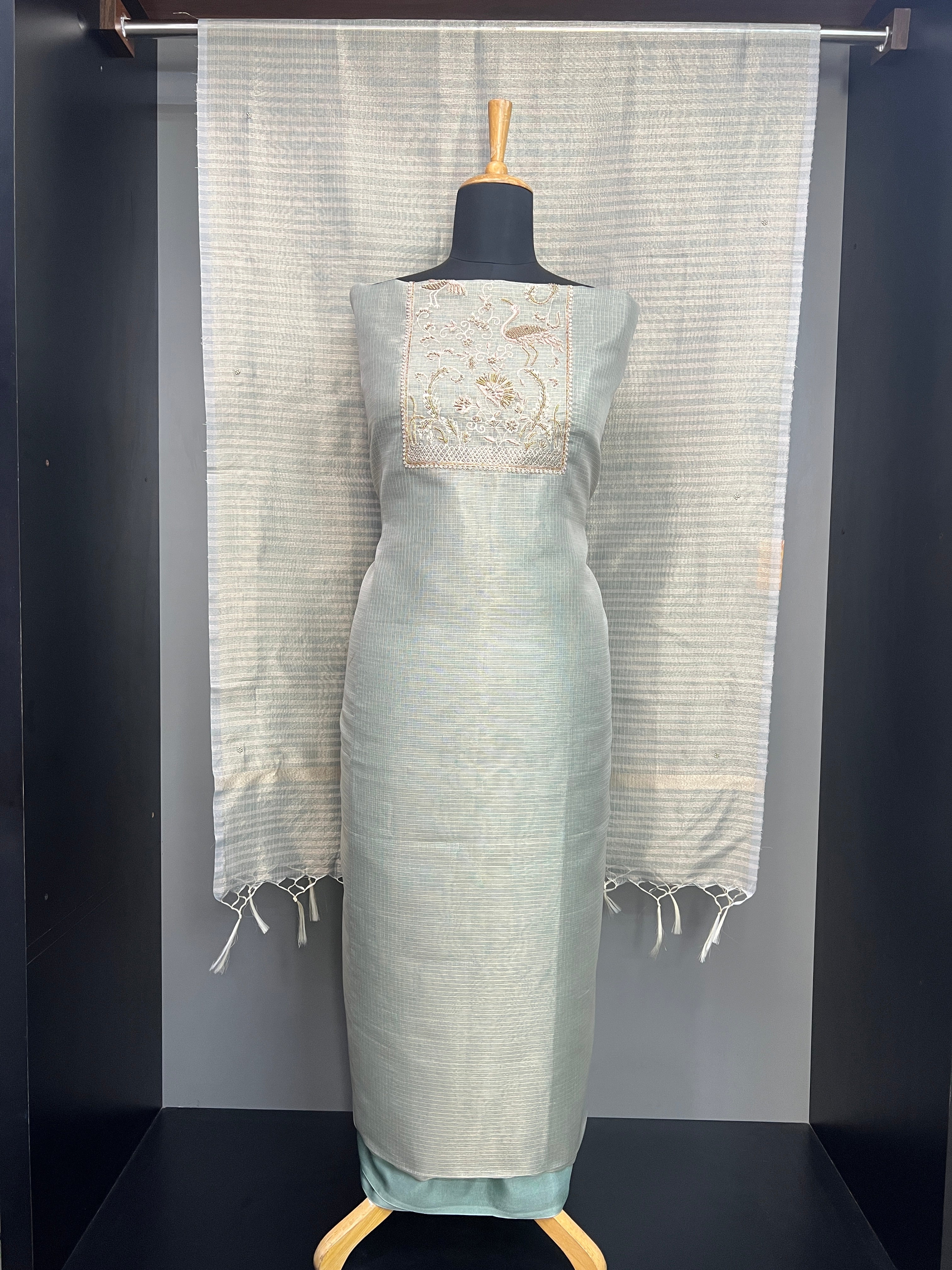 Hand Work Detailed Tissue Organza Salwar Set | SGS109