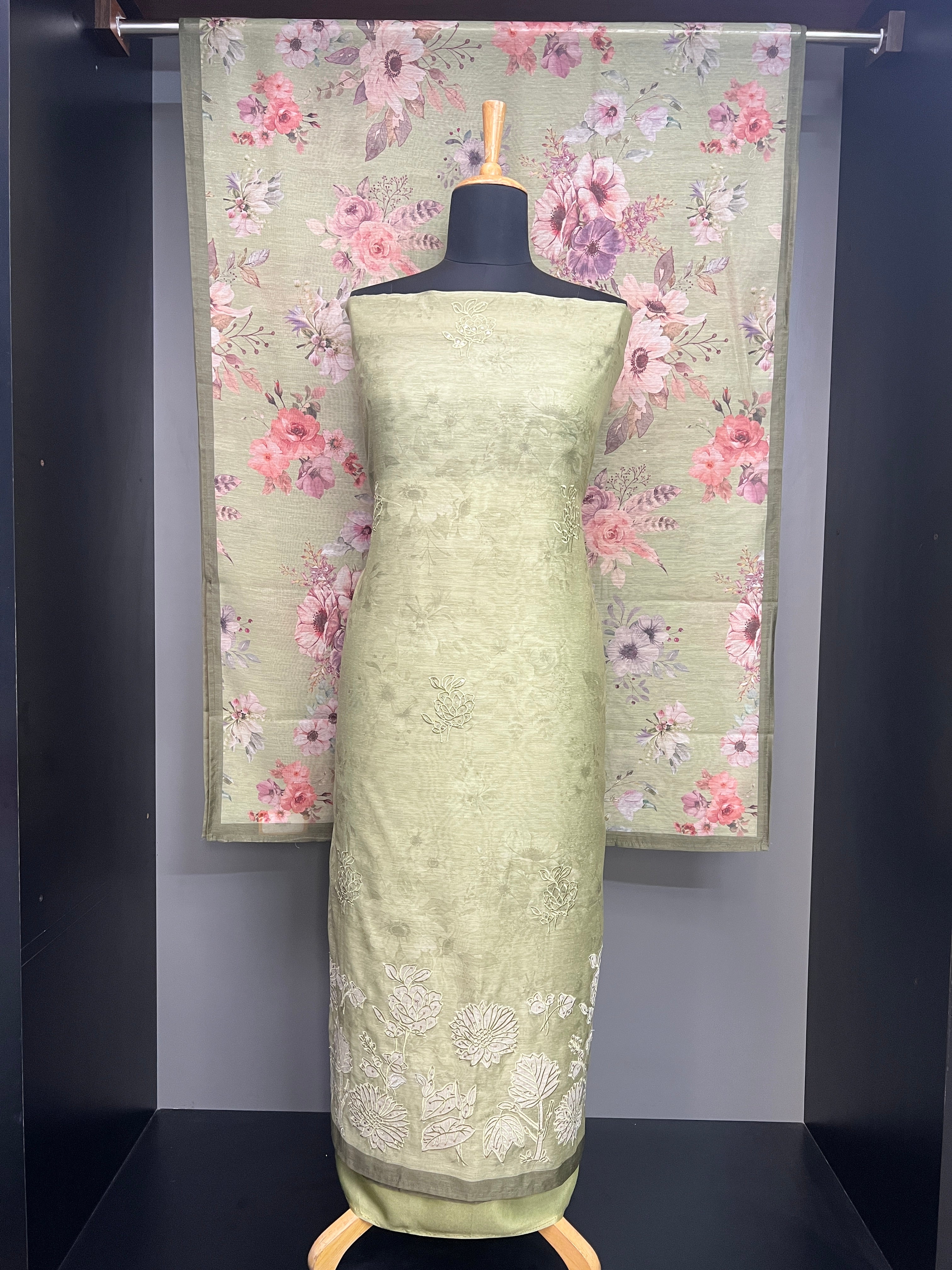 Floral Self Printed Chanderi Finish Salwar Set | SGS186