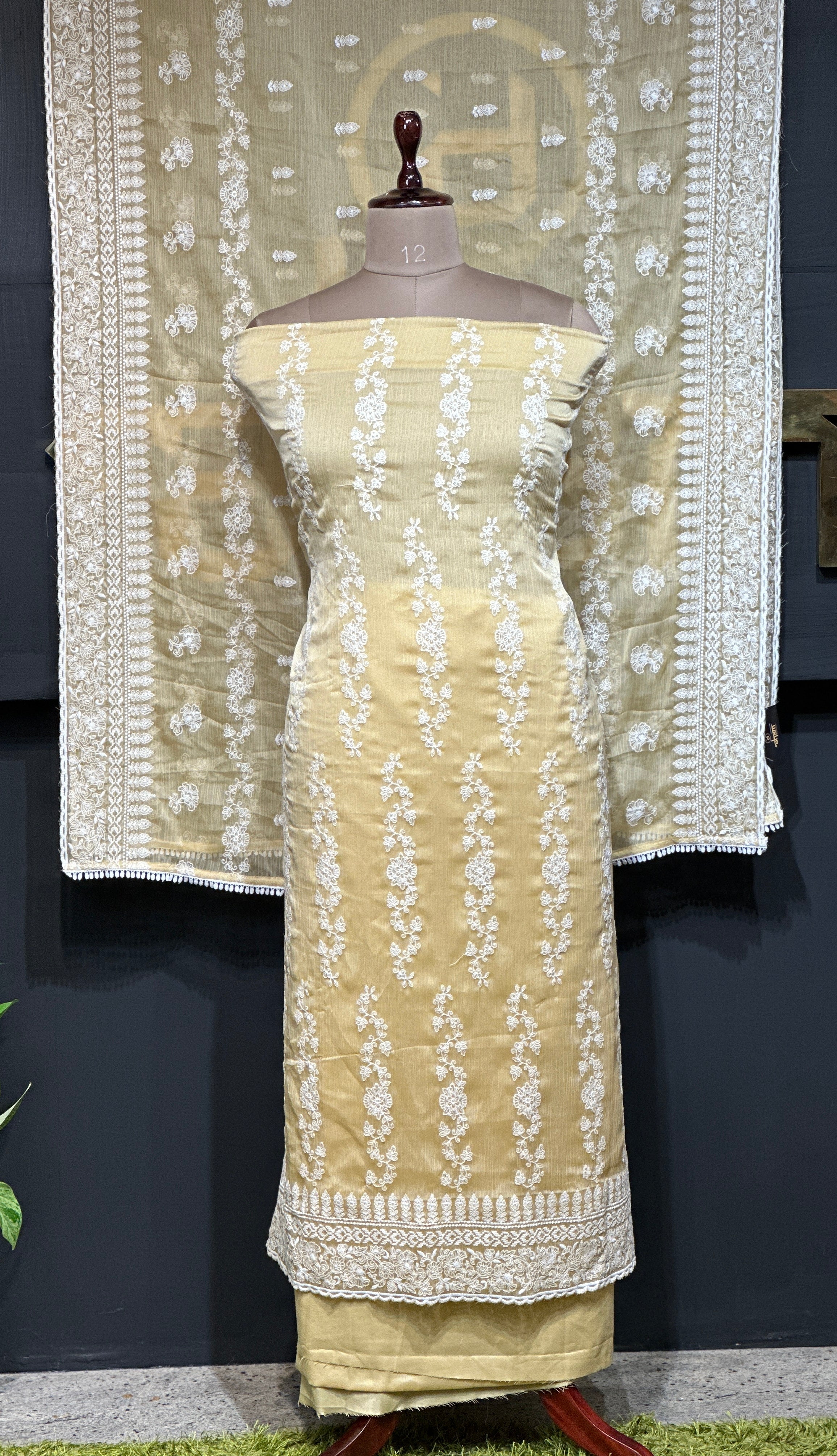 Jaal Pattern Crushed Chiffon Salwar Set | SP318