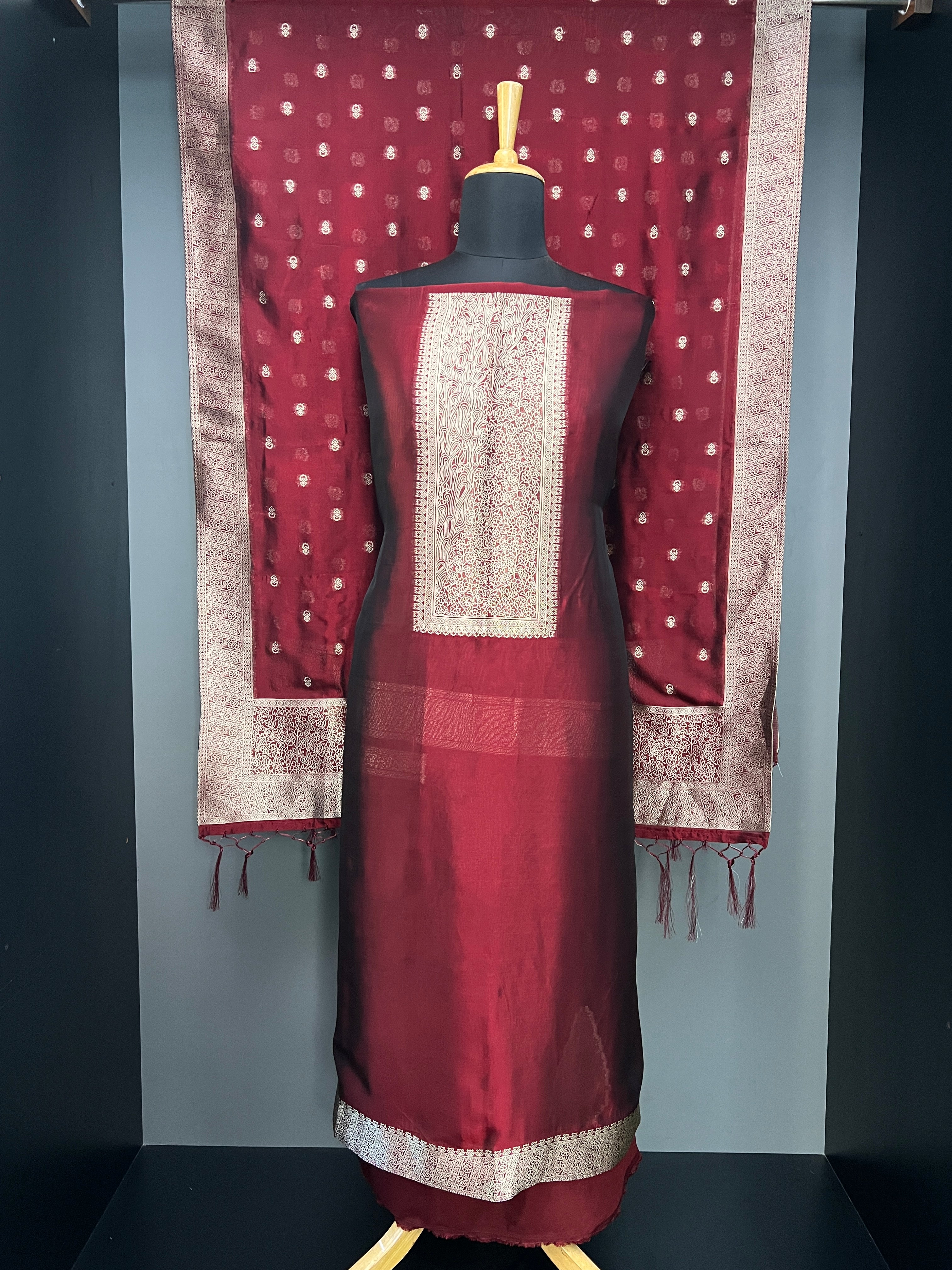 Zari Woven Organza Salwar Set | SP366