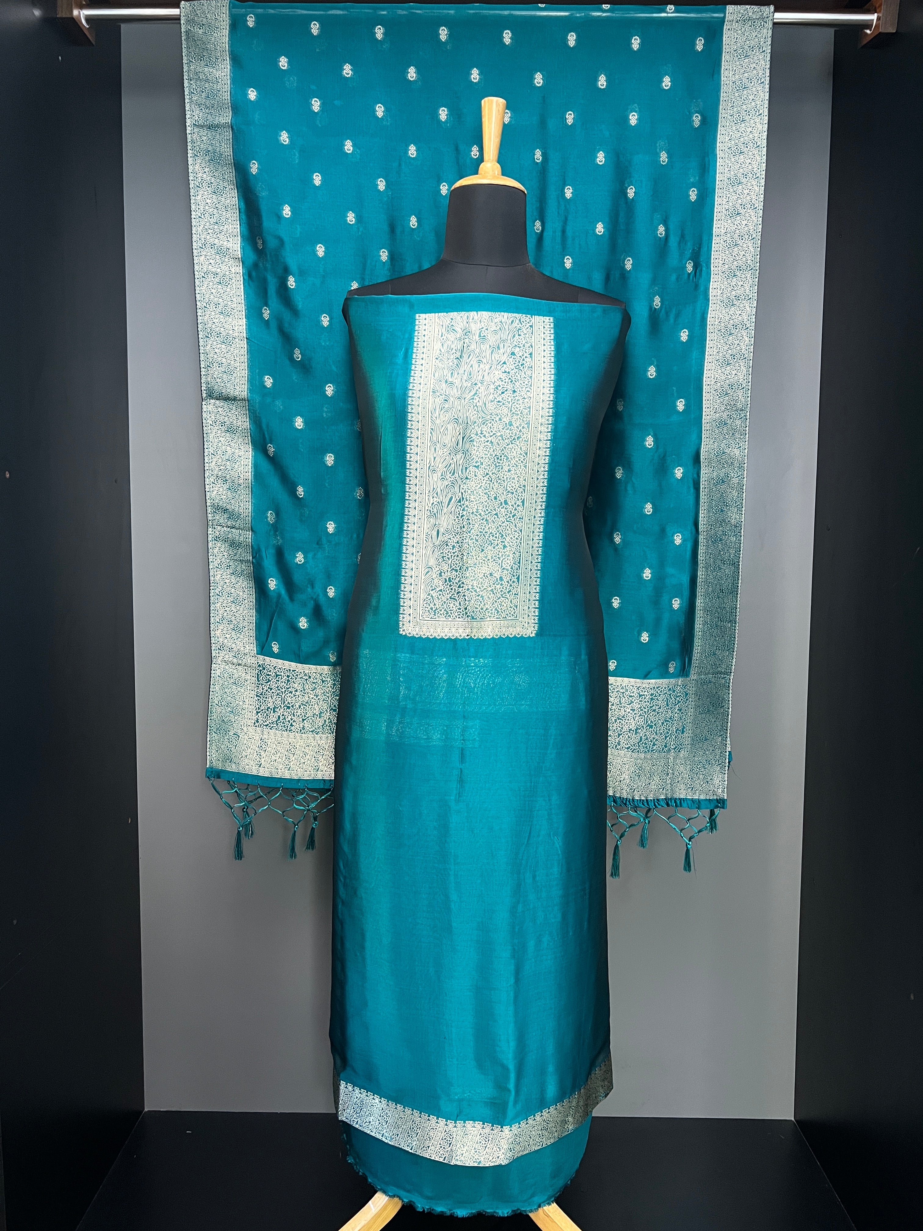 Zari Woven Organza Salwar Set | SP367