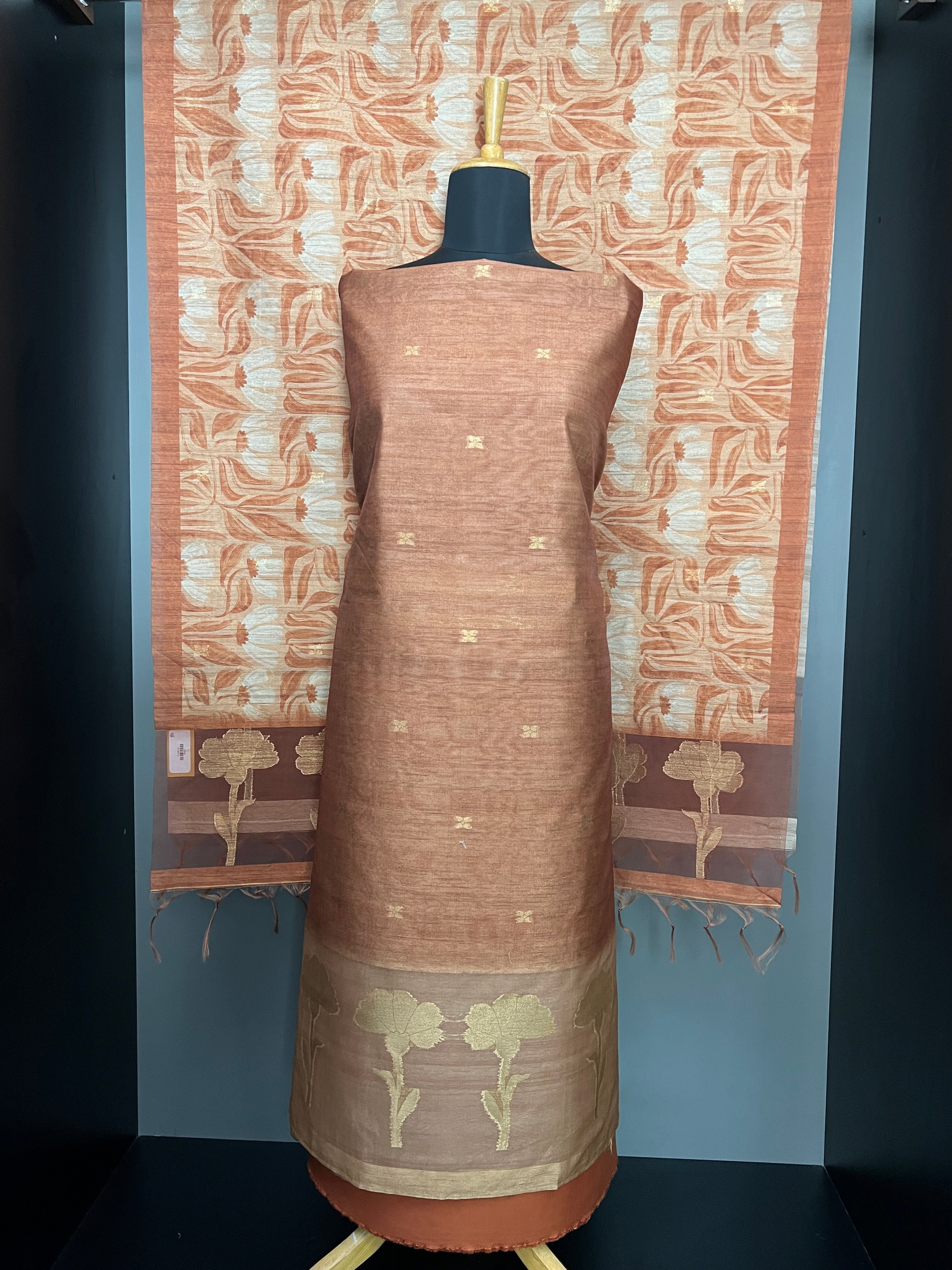 Zari Butta Detailed Semi Chanderi Salwar Set | SP402