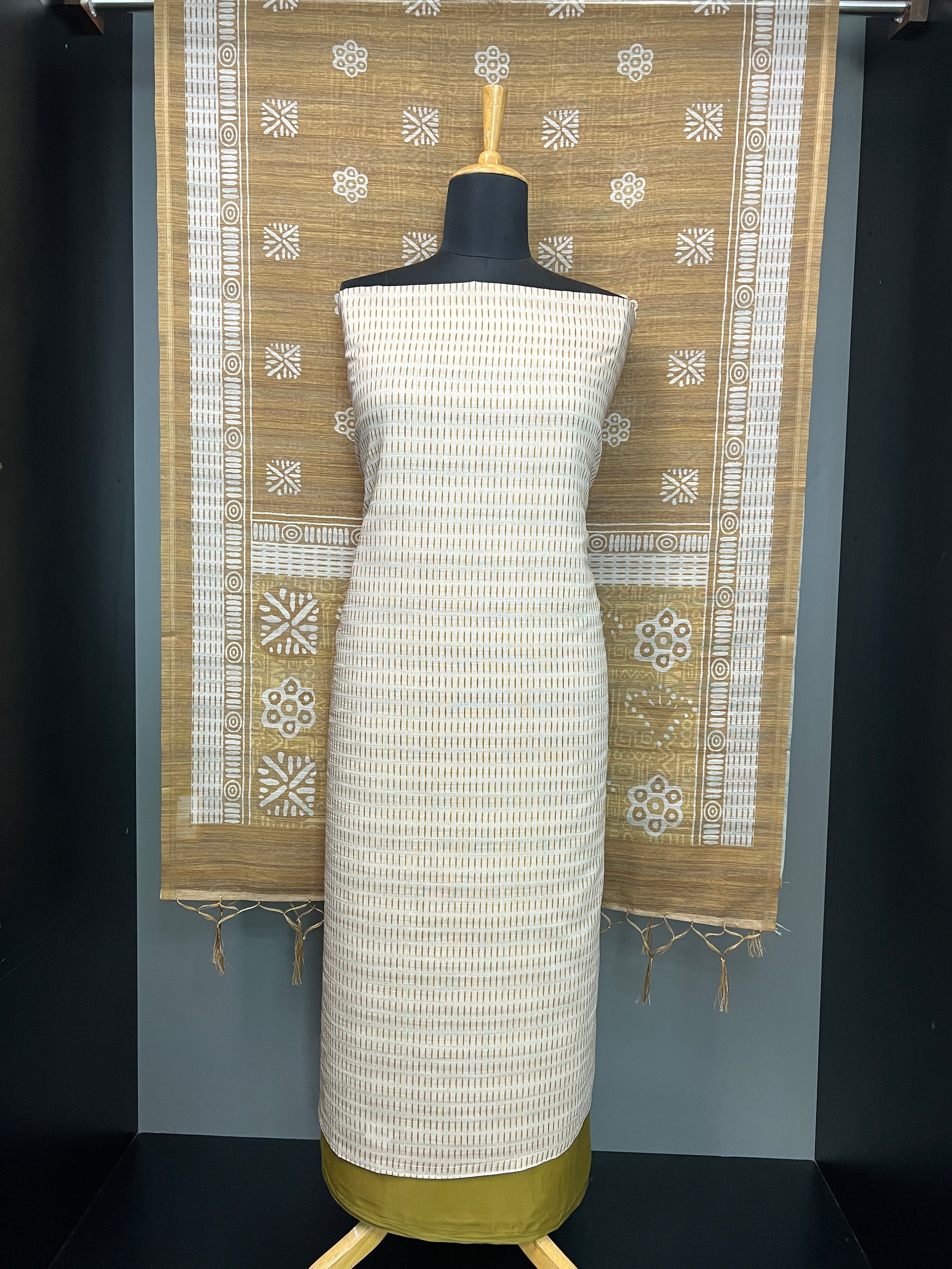 Discharge Print Detailed Semi Tussar Salwar Set | SP451