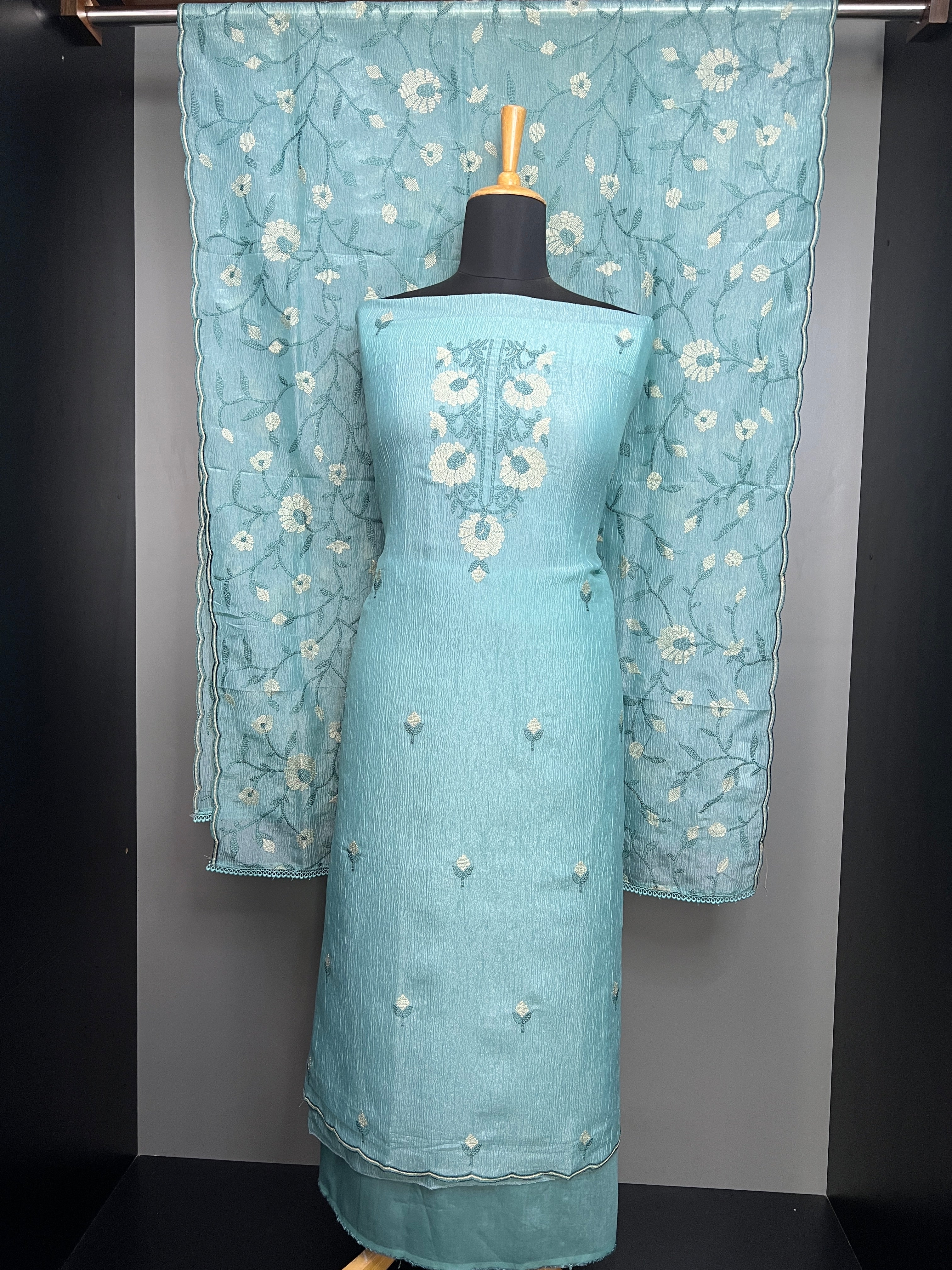 Floral Embroidered Crushed Shimmer Organza Salwar Set | SUN633