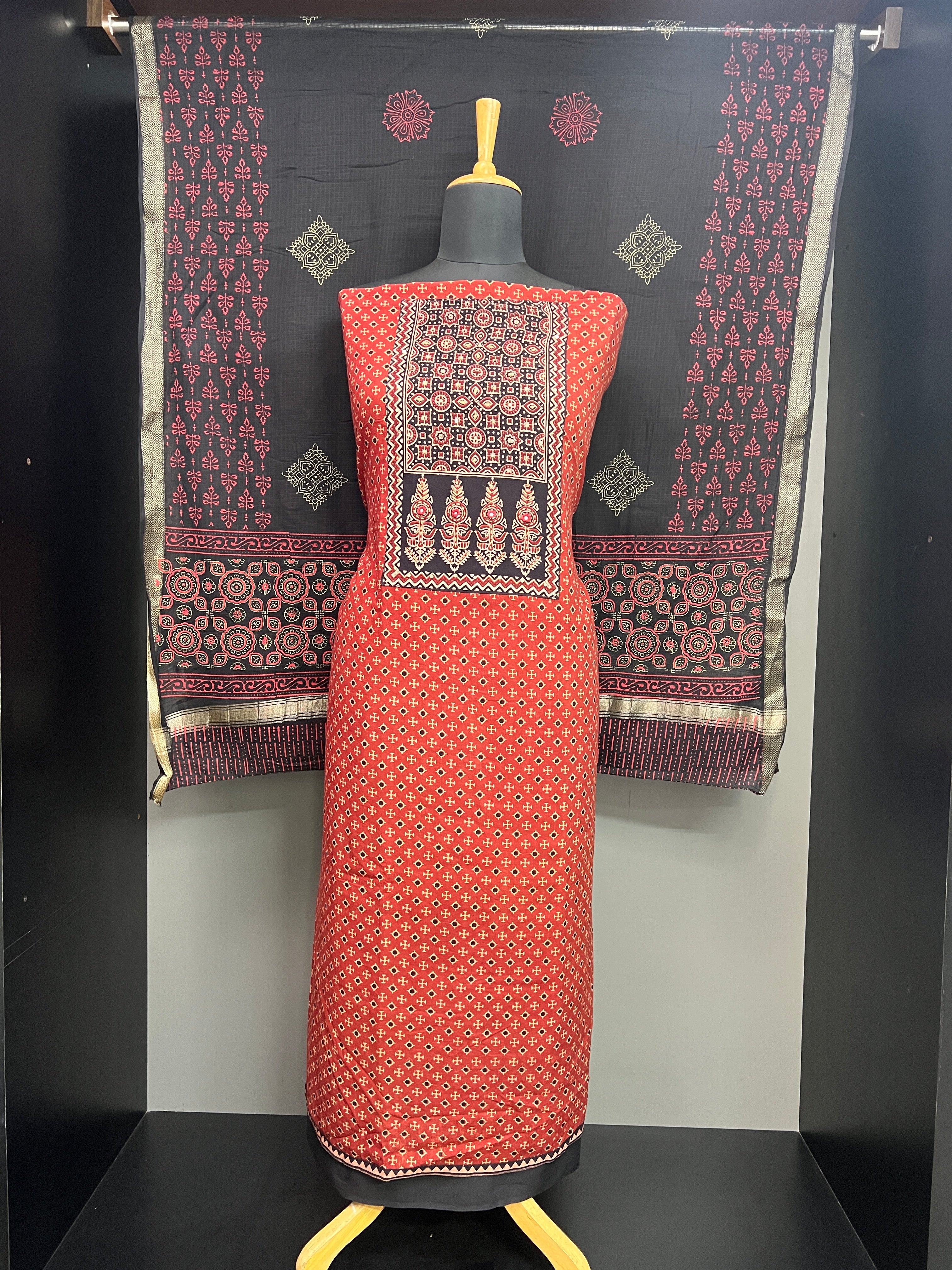 Geometric Print With Sequins Detailed Cotton Salwar Set | SW2329