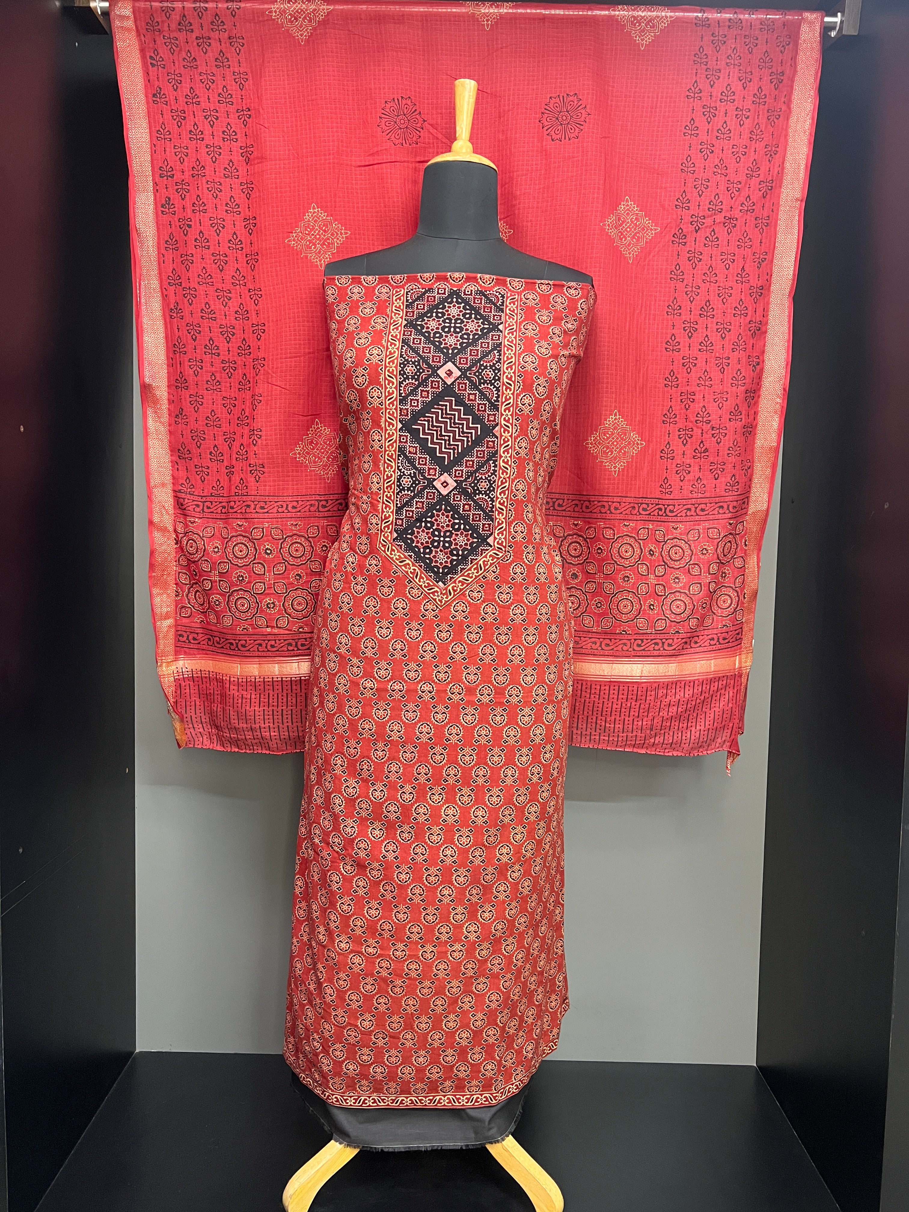 Print With Mirror Detailed Cotton Salwar Set | SW2331