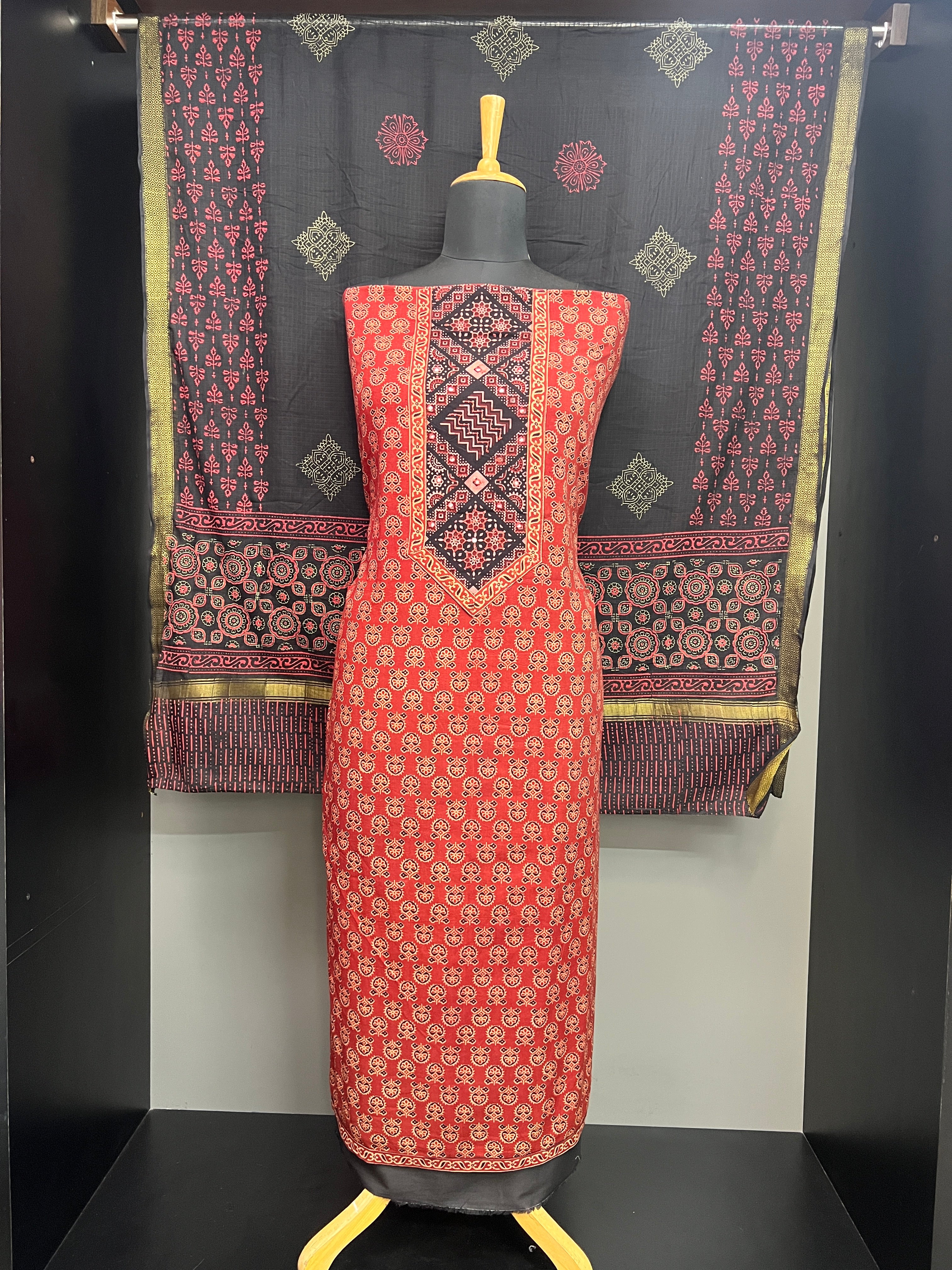 Print With Mirror Detailed Cotton Salwar Set | SW2333