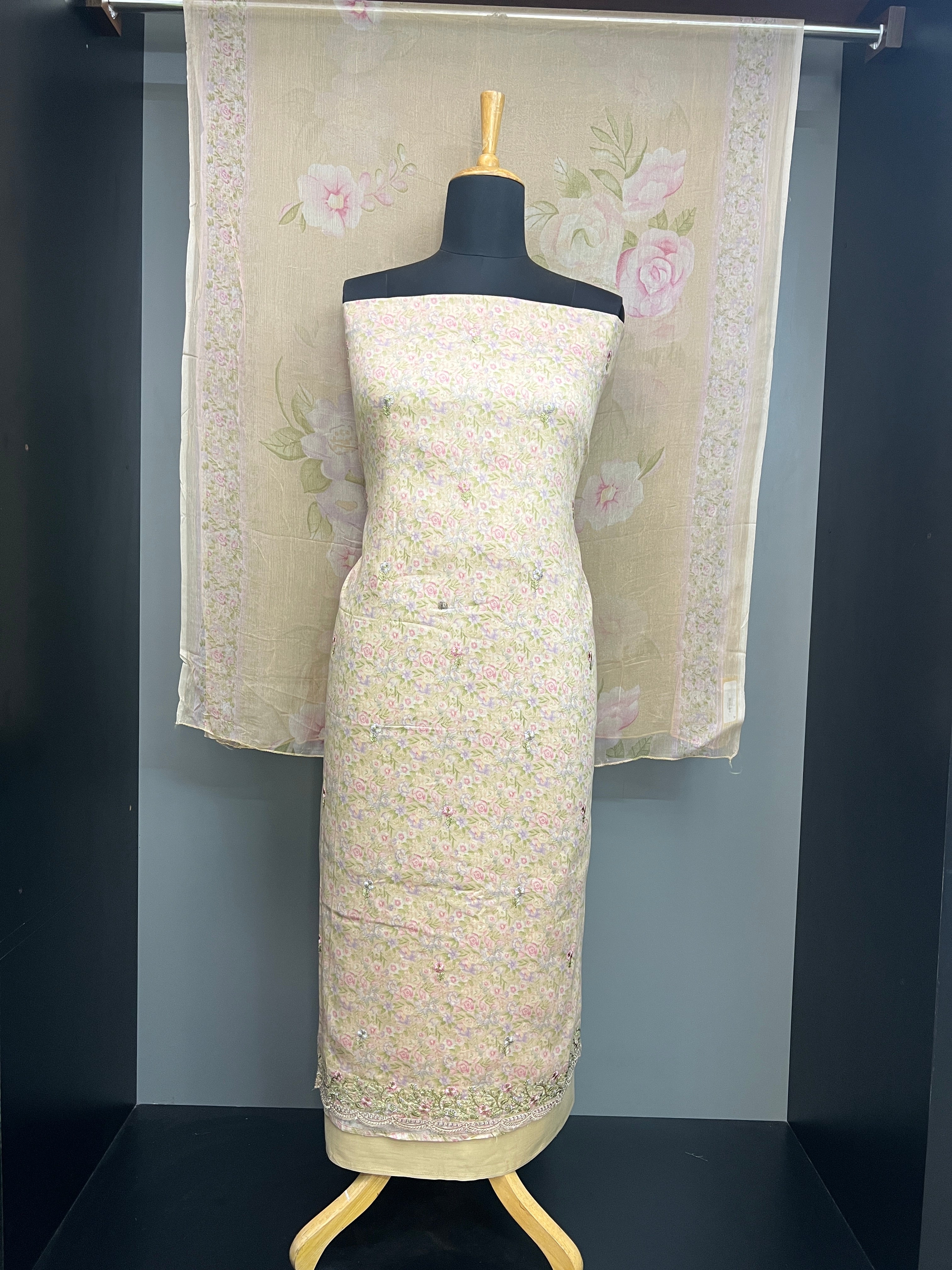 Floral Printed Cambric Cotton Salwar Set | SW2362