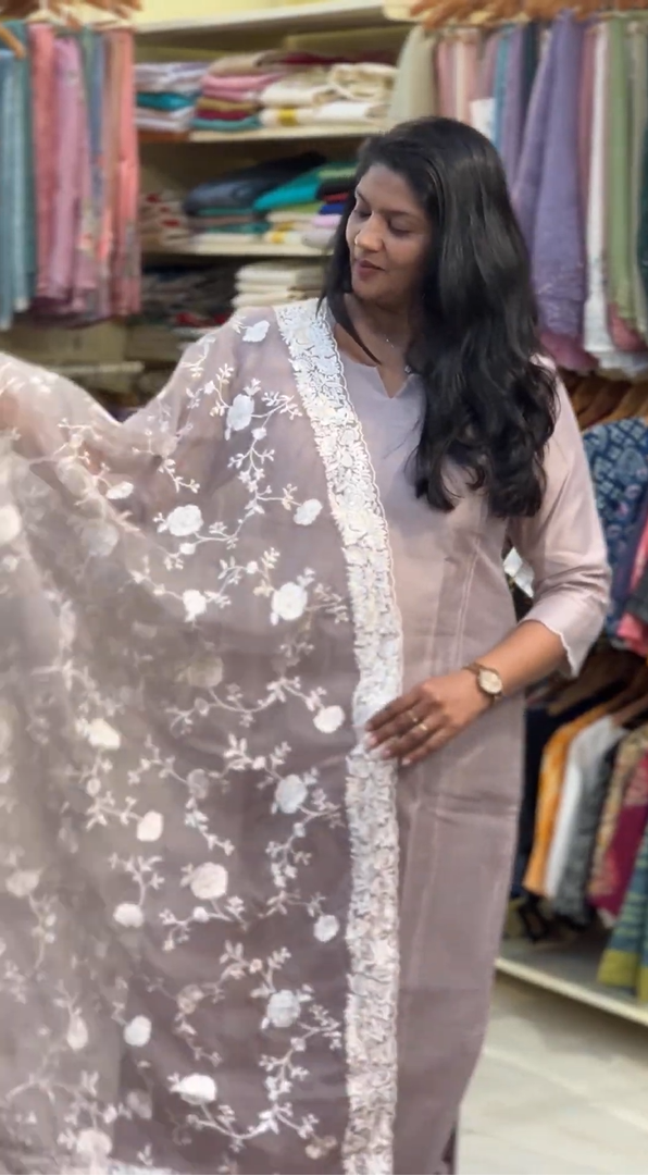 Solid Patterned Chanderi Kurta Set | DNT1095