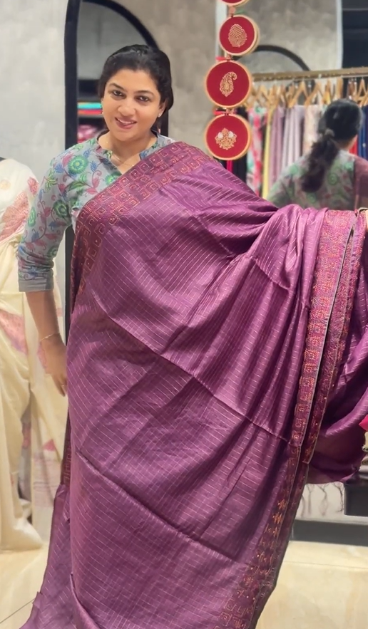 Zari Check & Embroidery Detailed Desi Tussar Saree | RGD870R