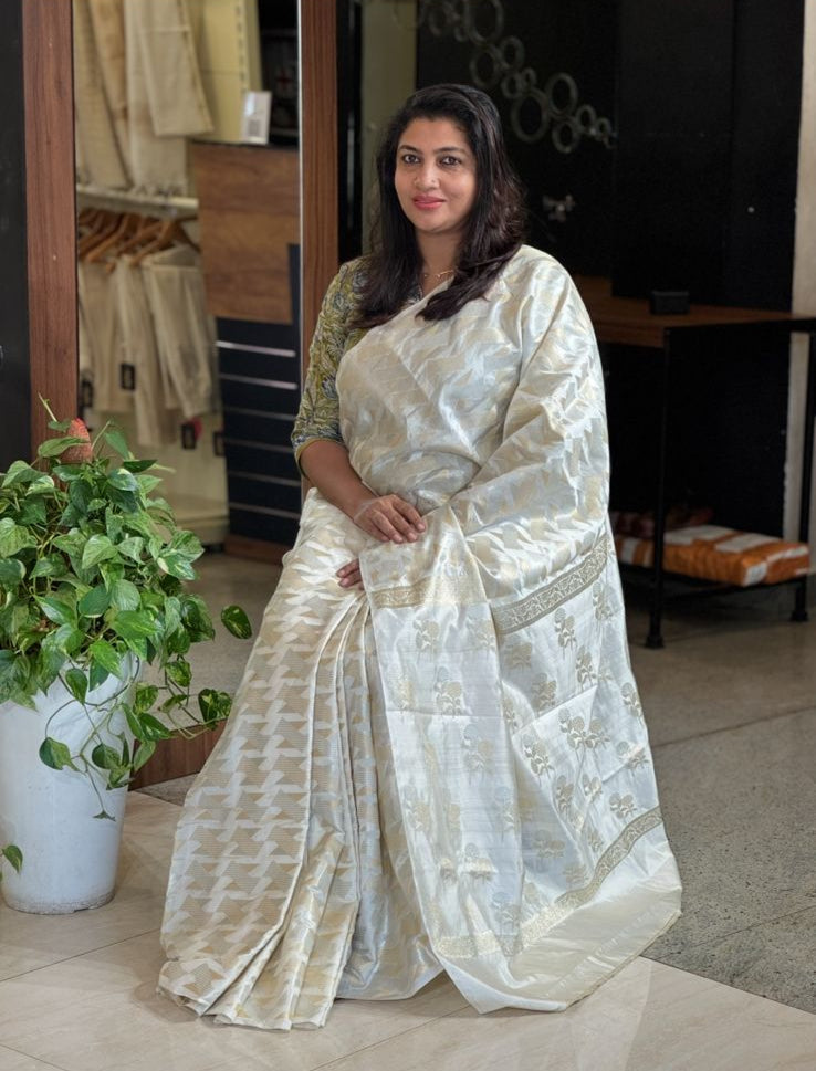 Banarasi Weaved Chiniya Silk Saree | FC153