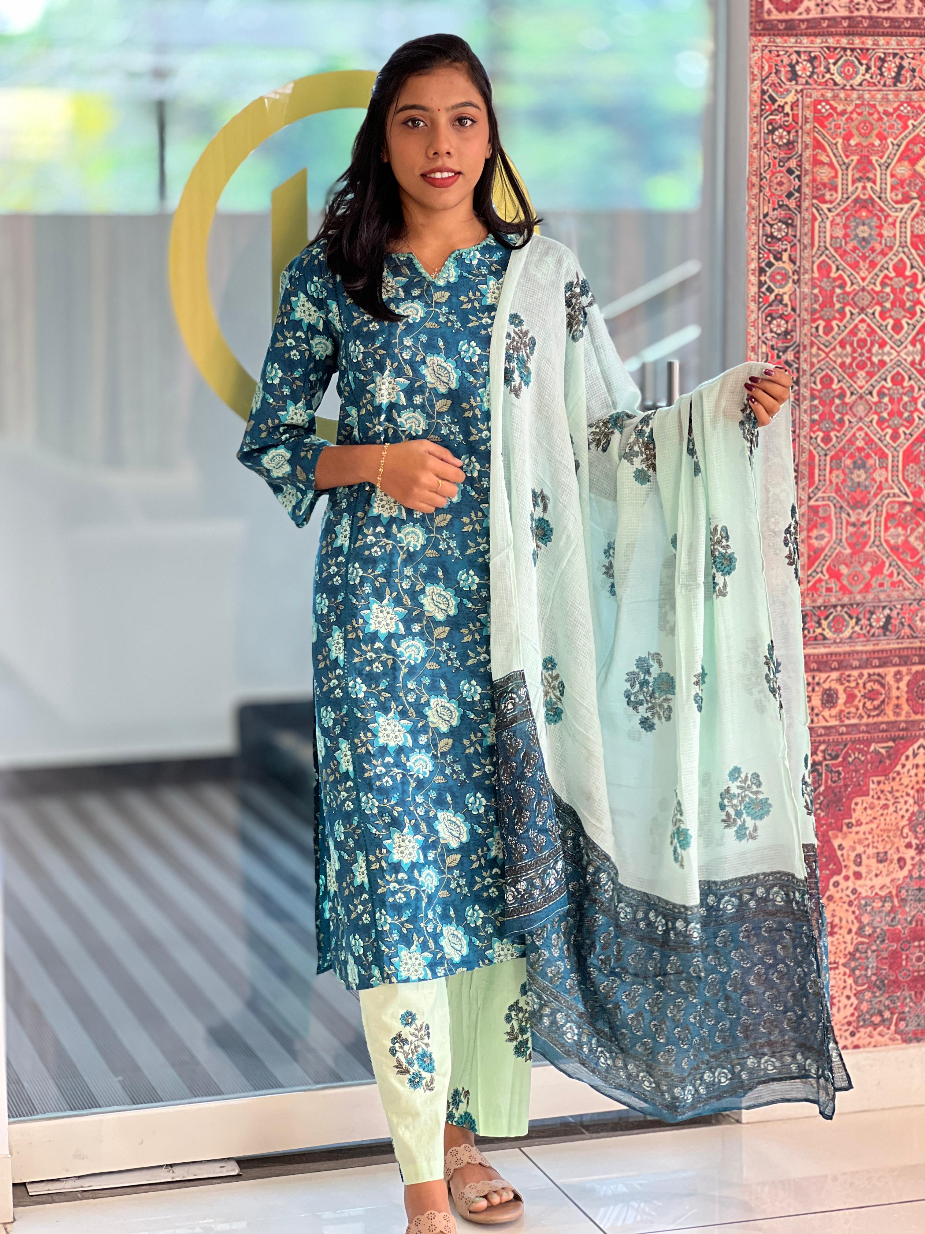 Floral Printed Pattern Cotton Kurta Set | NCF300