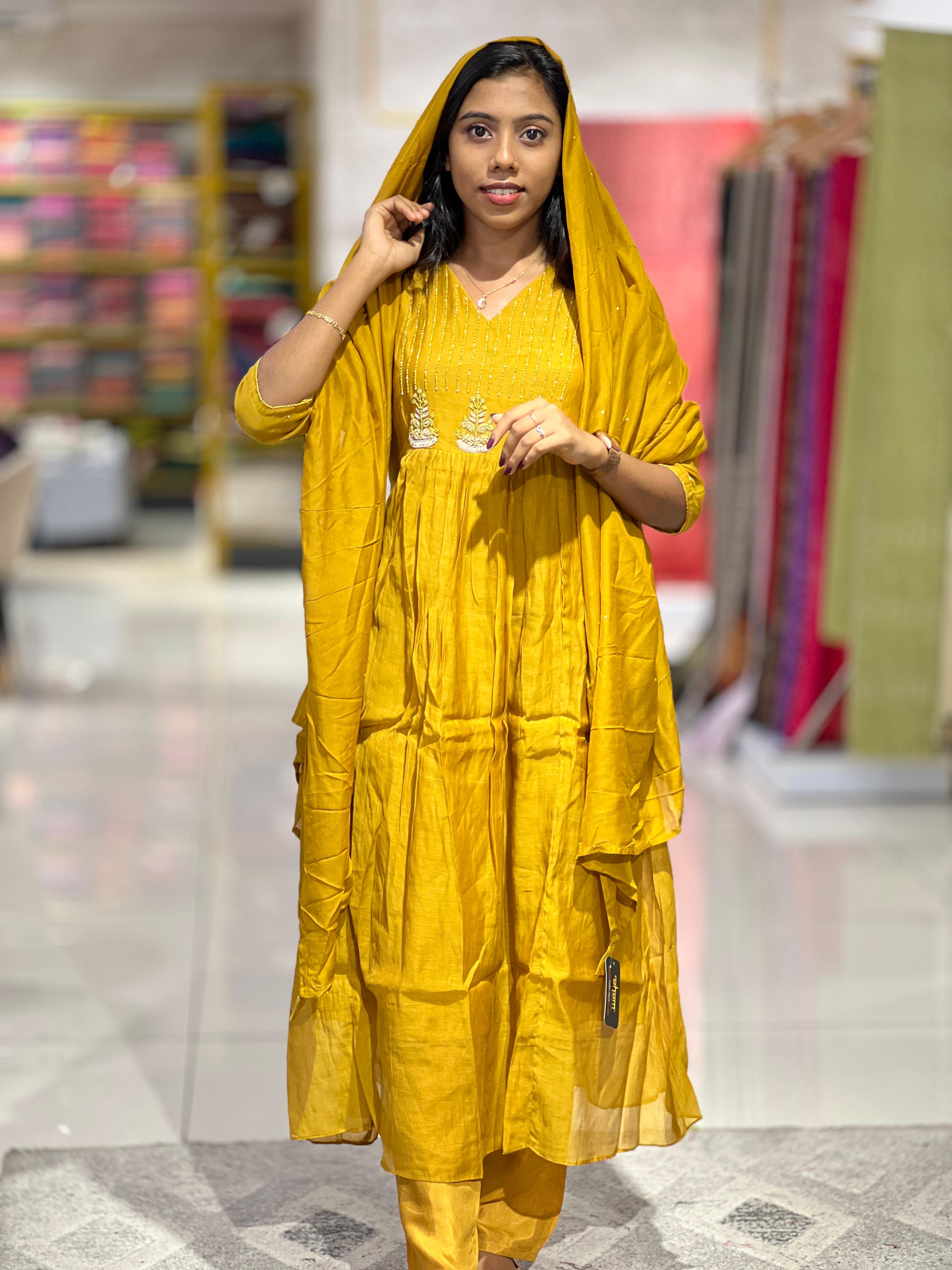 Yoke Hand Work Detailing Chanderi Silk Kurta Set | KIA103