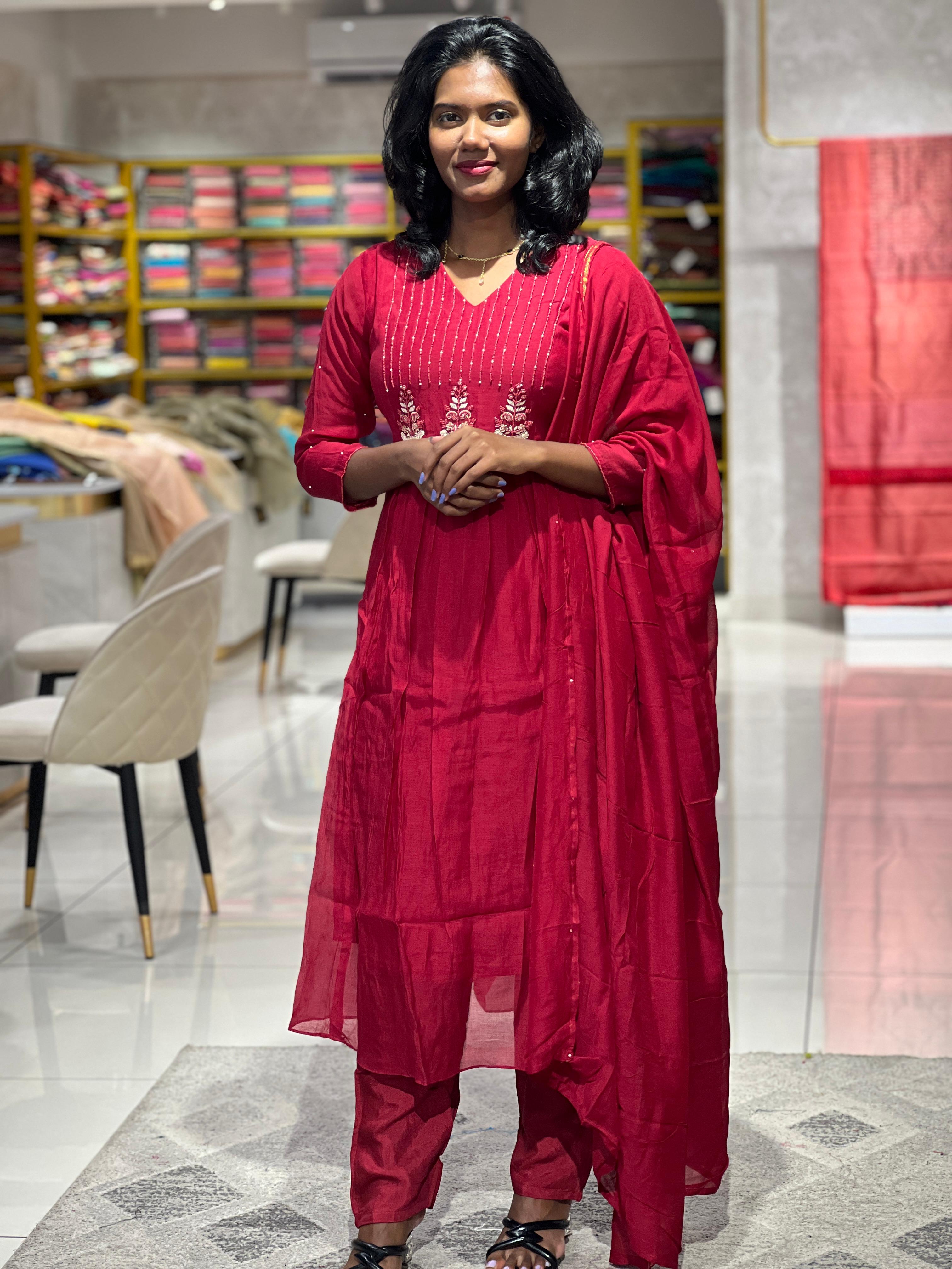 Yoke Hand Work Detailing Chanderi Silk Kurta Set | KIA102