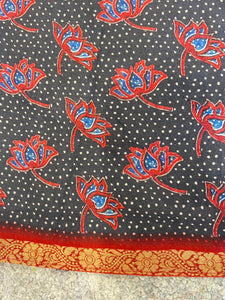 Geometrical Printed Pattern Chiffon Saree | SSN125
