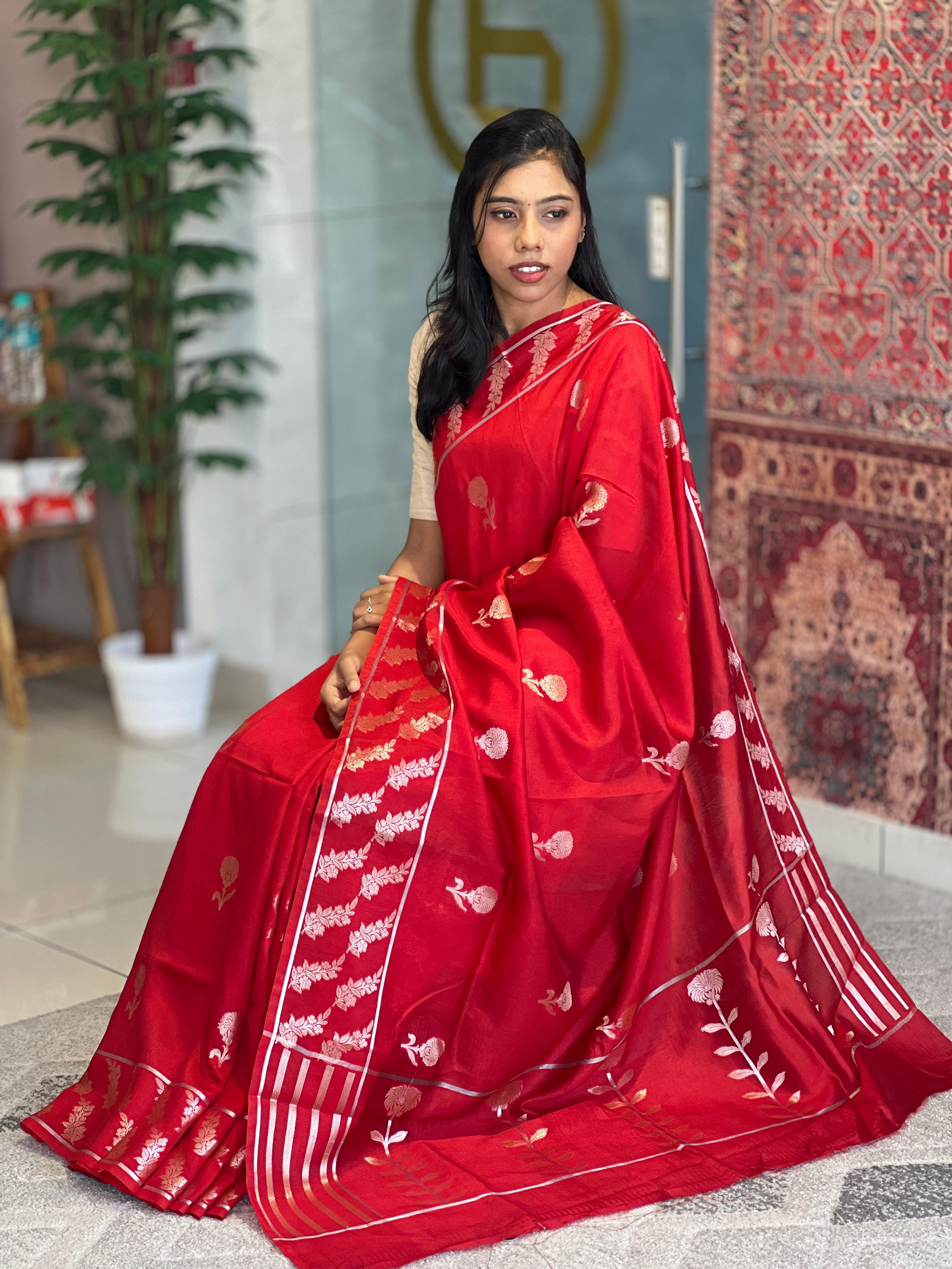 Banarasi Weaving Pattern Semi Silk Saree | NN253