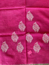 Temple Border Detailed Chanderi Finish Saree | NHH528