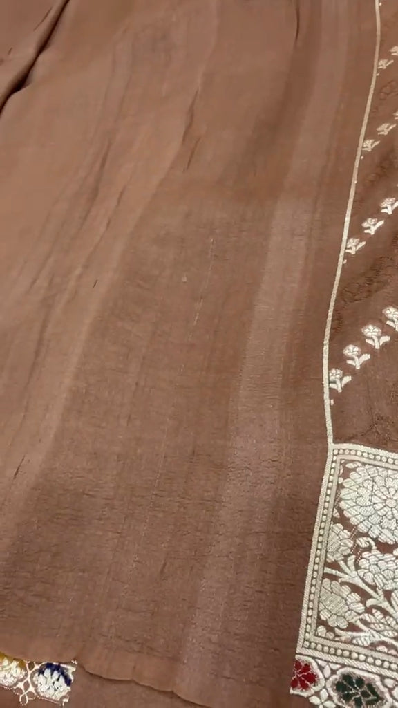 Handwoven Tussar Georgette with Meenakari Butas | KMM108
