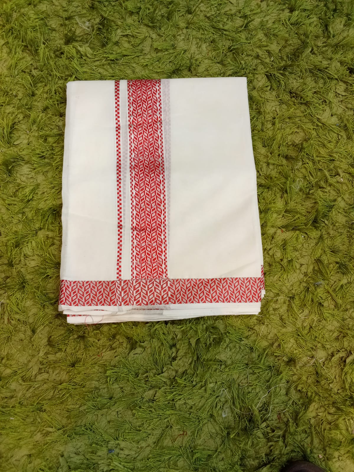 Balaramapuram Handloom Jacquard Weaved Kerala Cotton Mundu | KL205