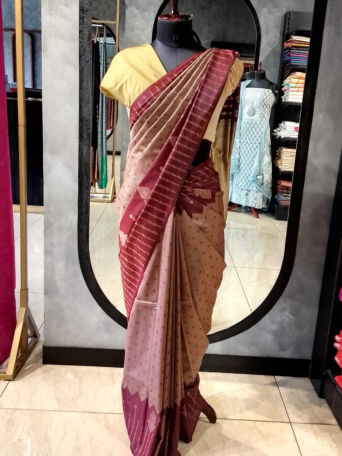Line Weaved Pattern Soft Silk Saree | RVS270
