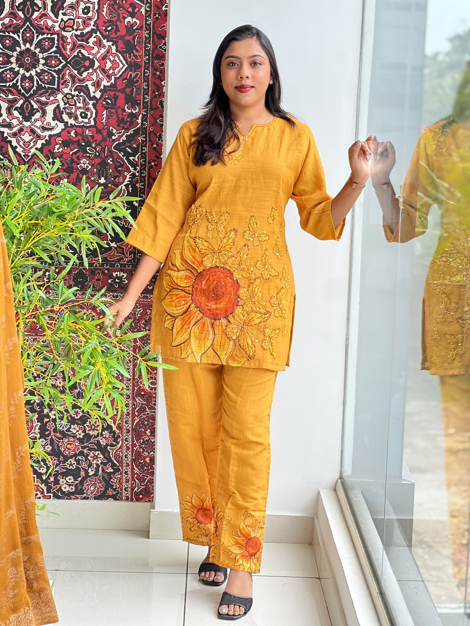 Floral Embroidery Linen Cotton Cord Set | FW419