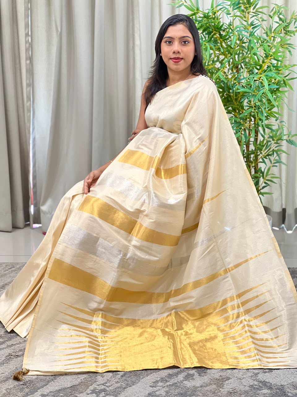 Temple Border Pattern Semi Silk Saree | HT485