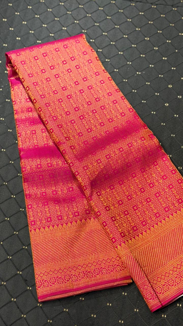 Copper & Golden Zari Woven Kanchipuram Saree | SME143