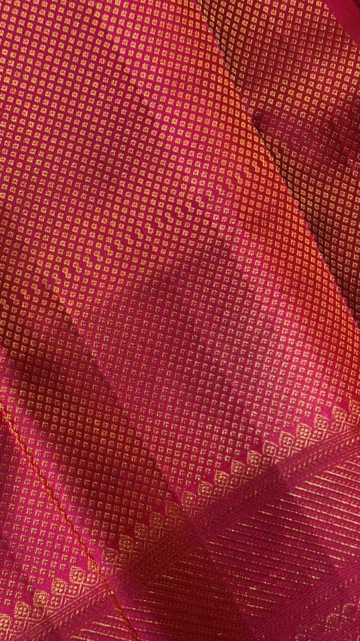 Copper & Golden Zari Woven Kanchipuram Saree | SME143